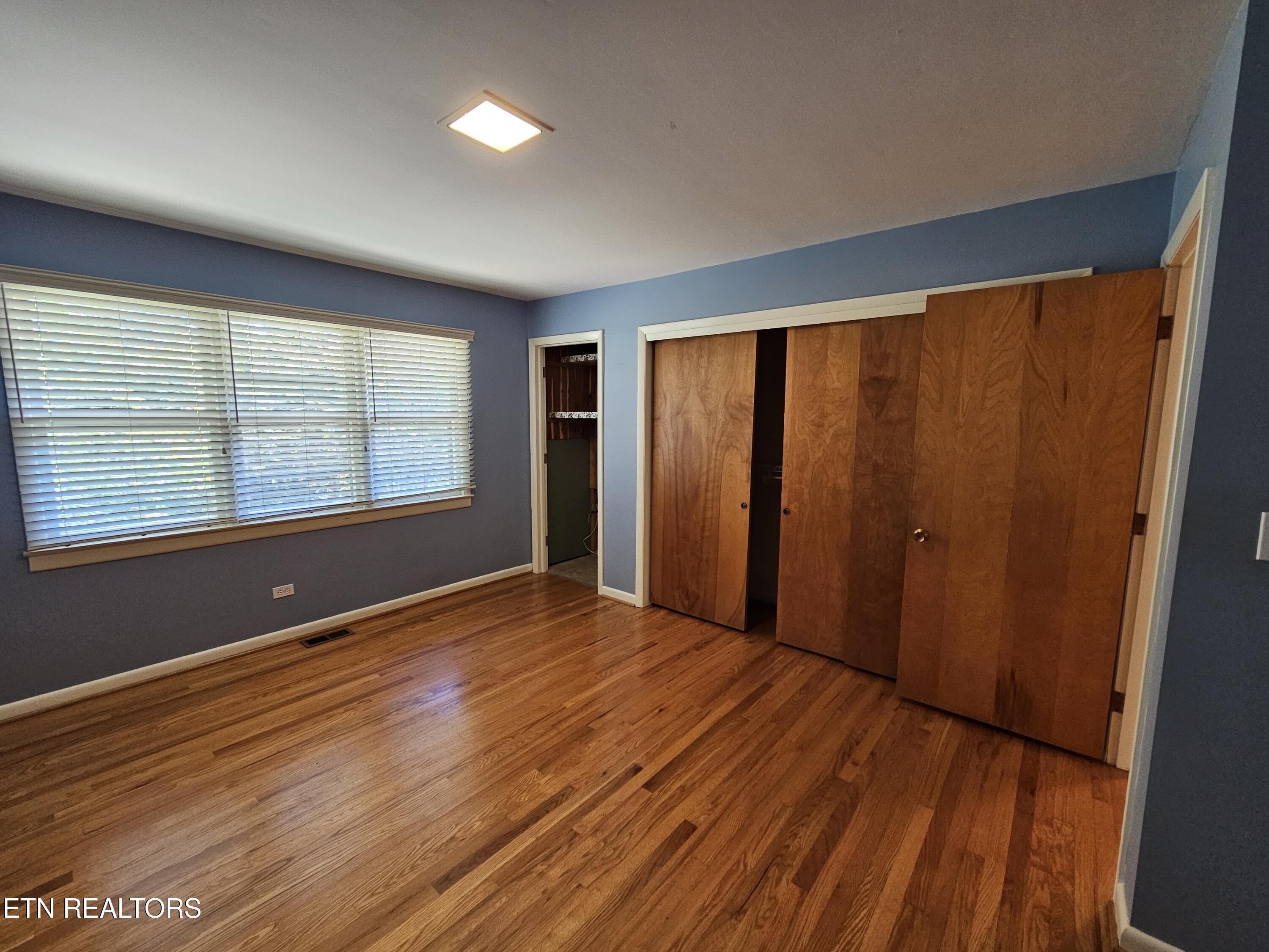 899 W Outer Drive Oak Ridge TN 37830