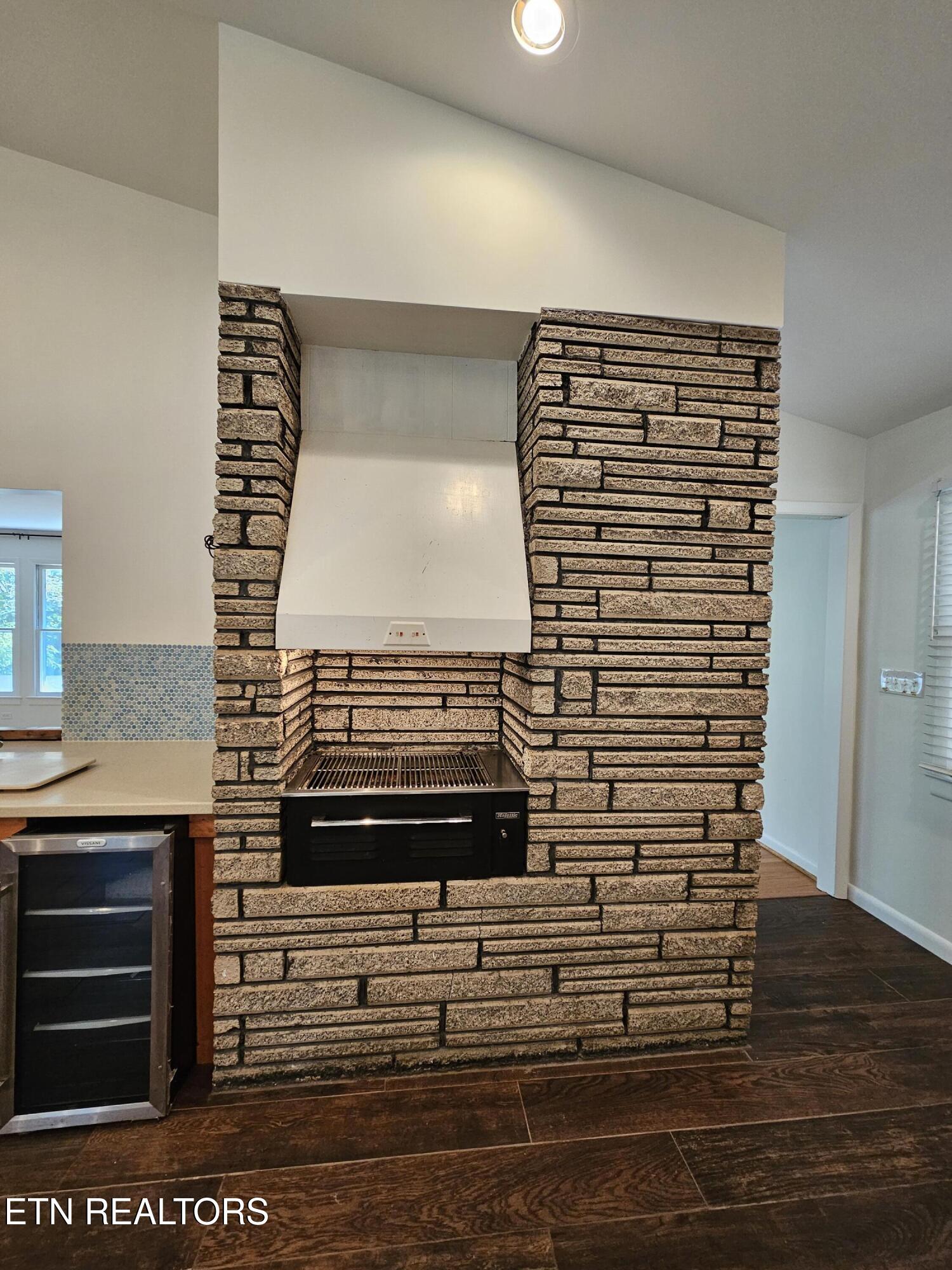 899 W Outer Drive Oak Ridge TN 37830