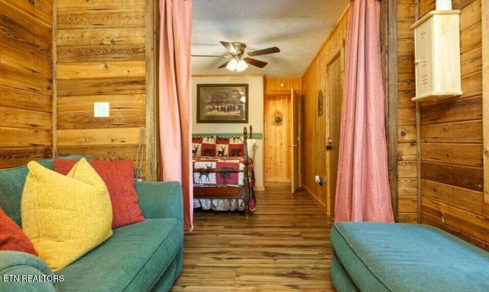 2033 Luzerne Drive Gatlinburg TN 37738