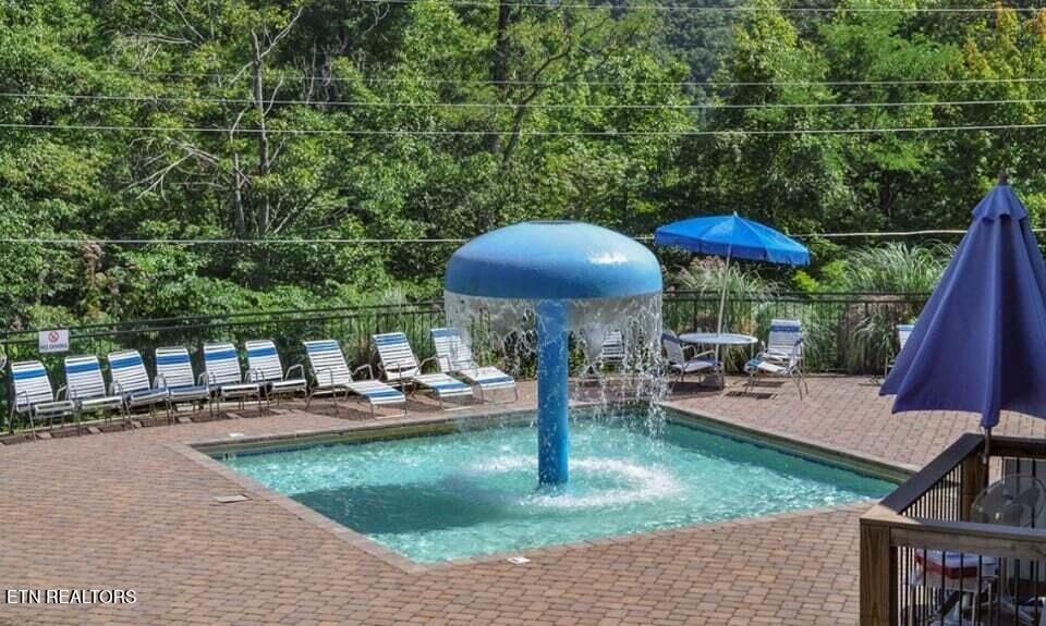 2033 Luzerne Drive Gatlinburg TN 37738