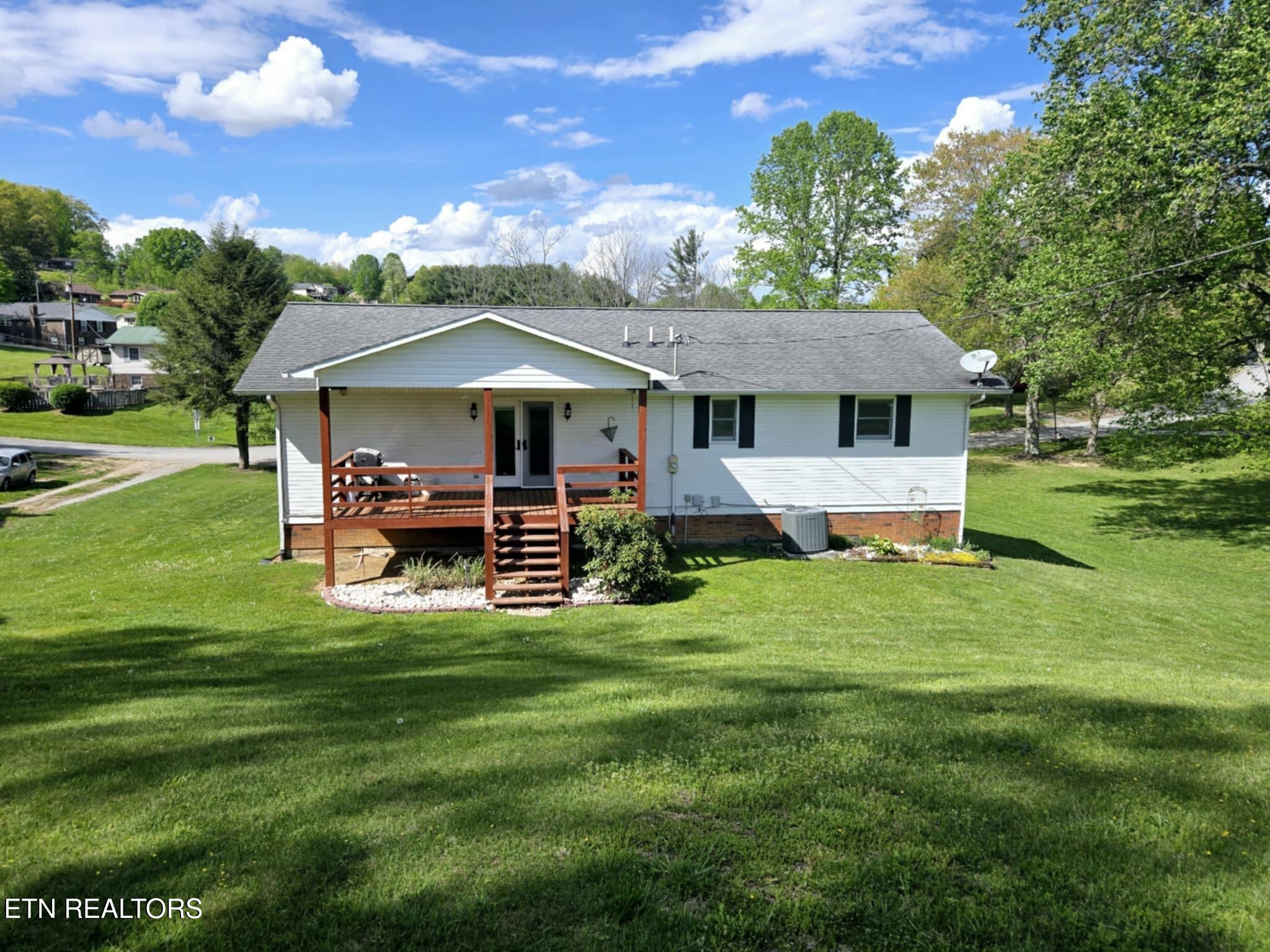175 Norris Drive Tazewell TN 37879