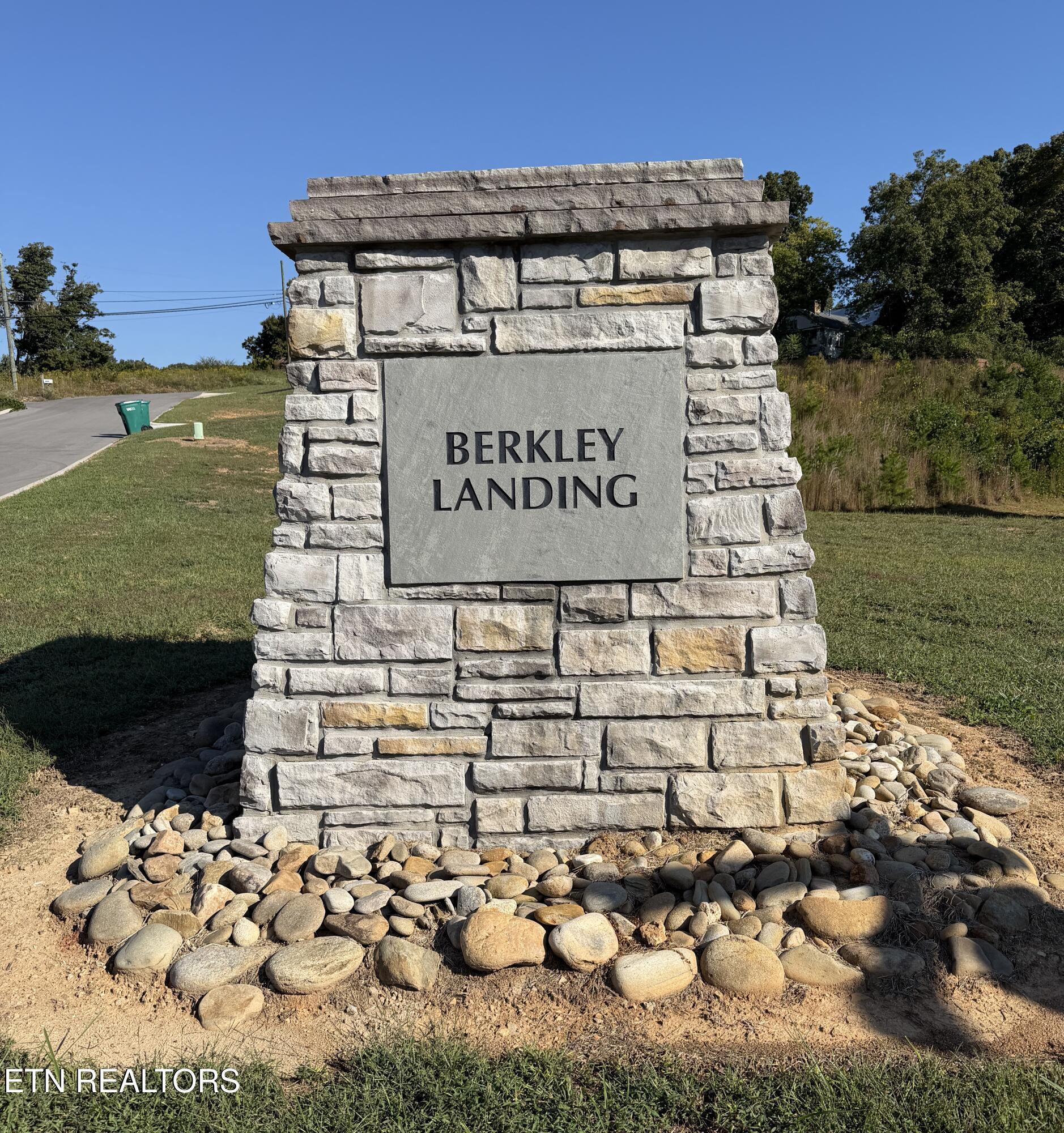 5519 Berkley Landing Lane Knoxville TN 37918