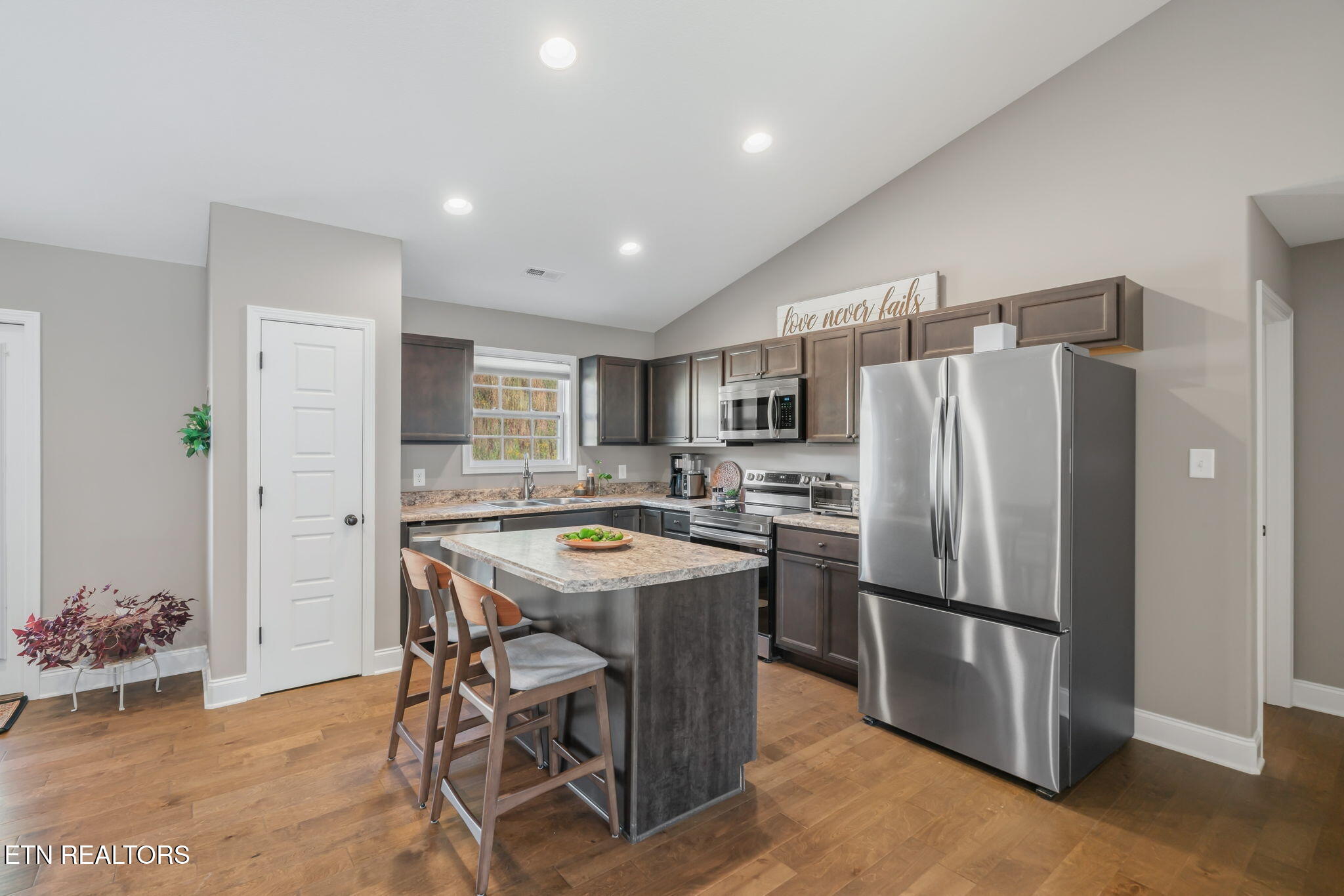 5519 Berkley Landing Lane Knoxville TN 37918