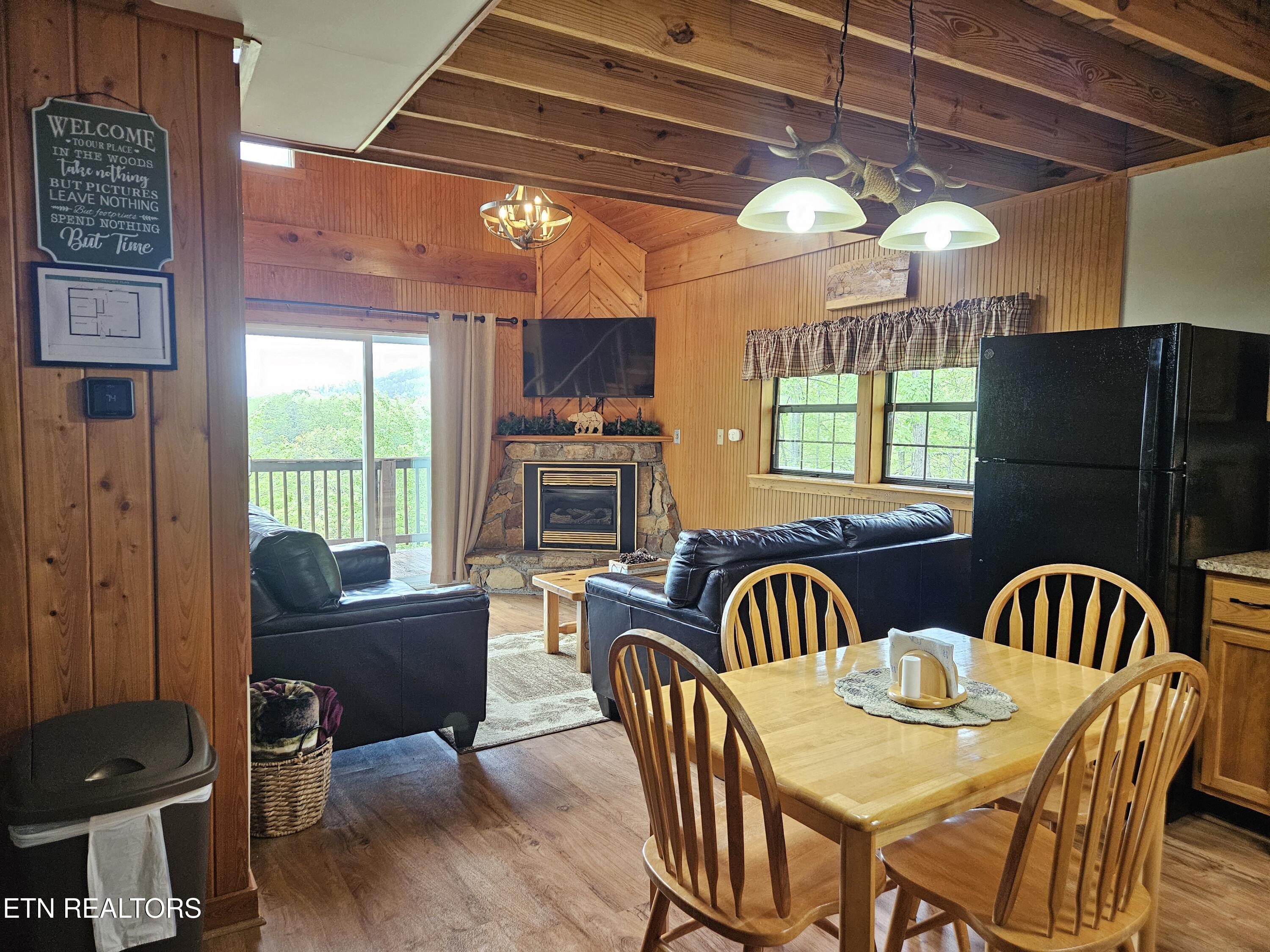 3827 Getta Way Gatlinburg TN 37738
