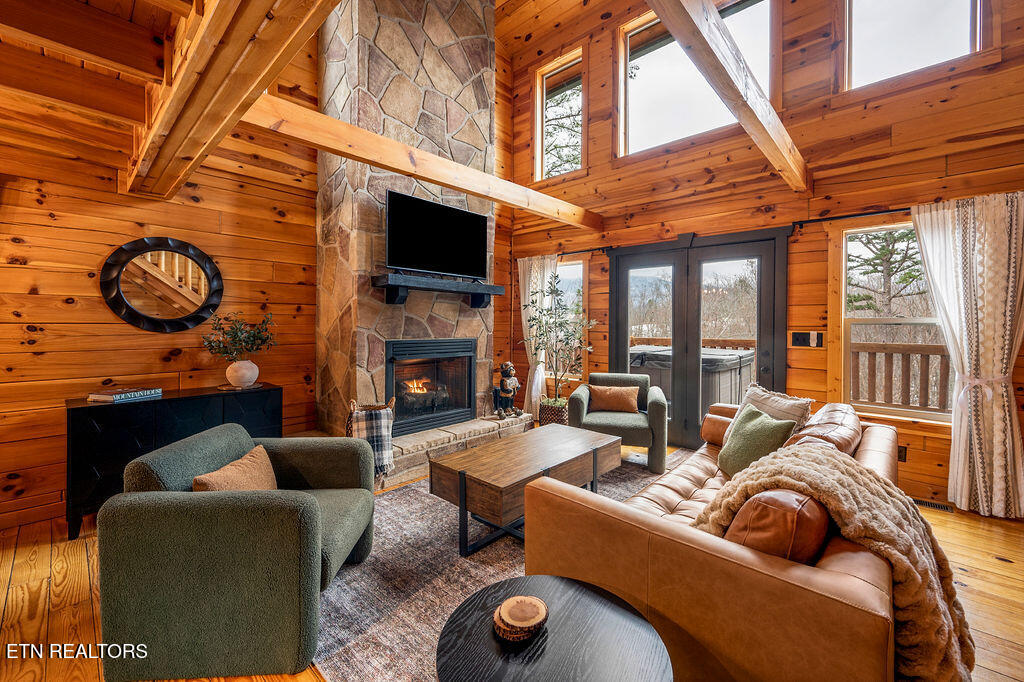 1032 Twin Oaks Road Gatlinburg TN 37738