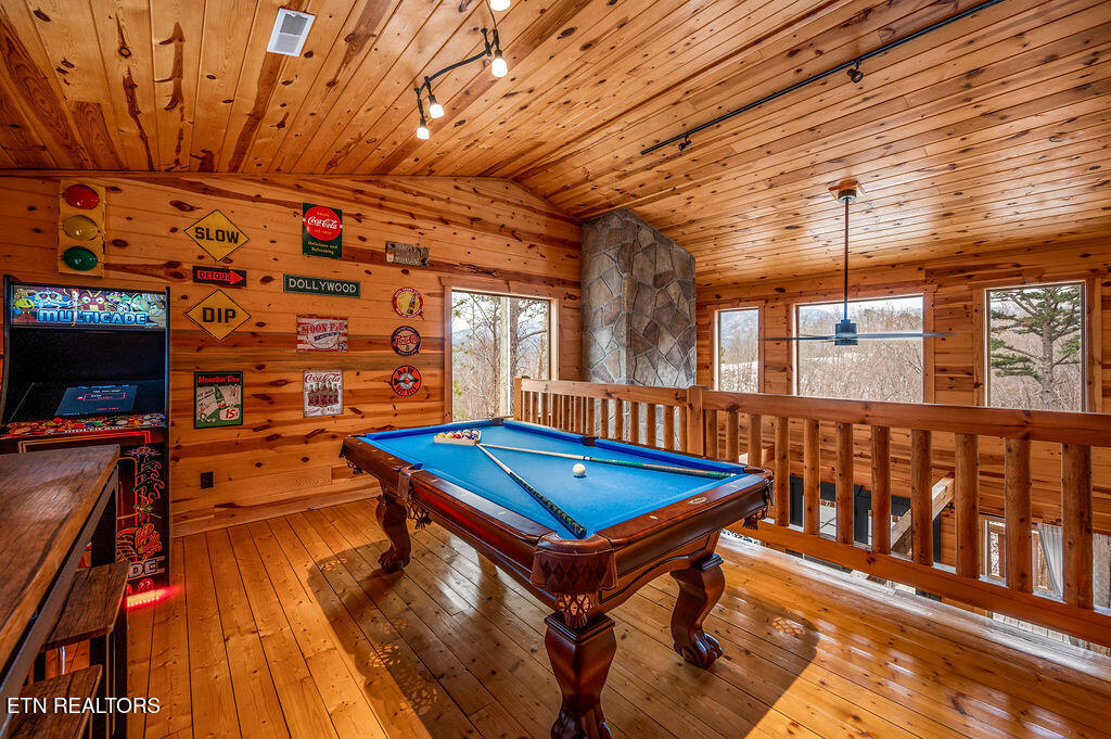 1032 Twin Oaks Road Gatlinburg TN 37738