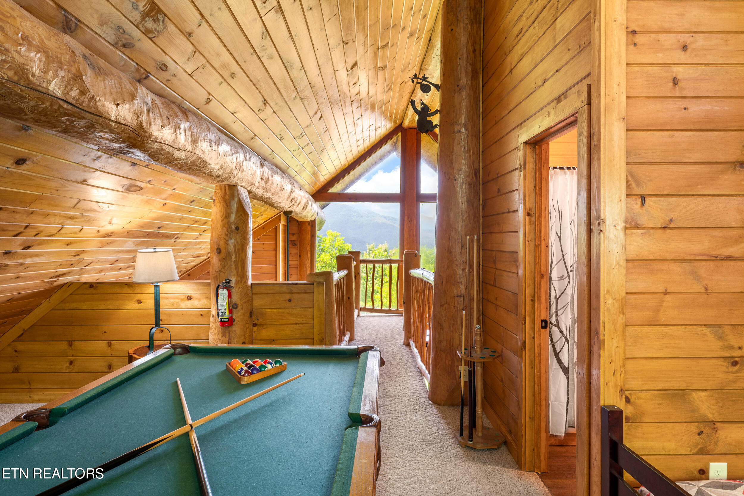 617 Almost Heaven Way Gatlinburg TN 37738