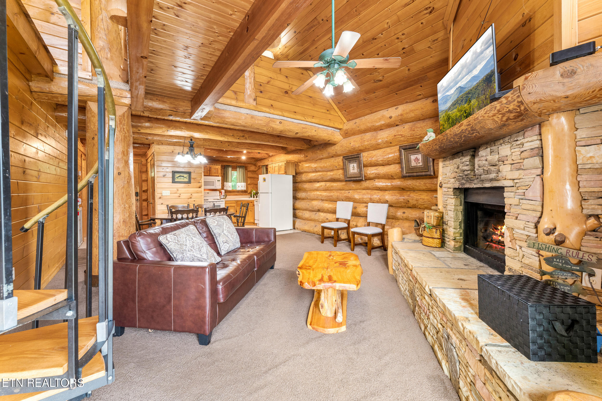 617 Almost Heaven Way Gatlinburg TN 37738