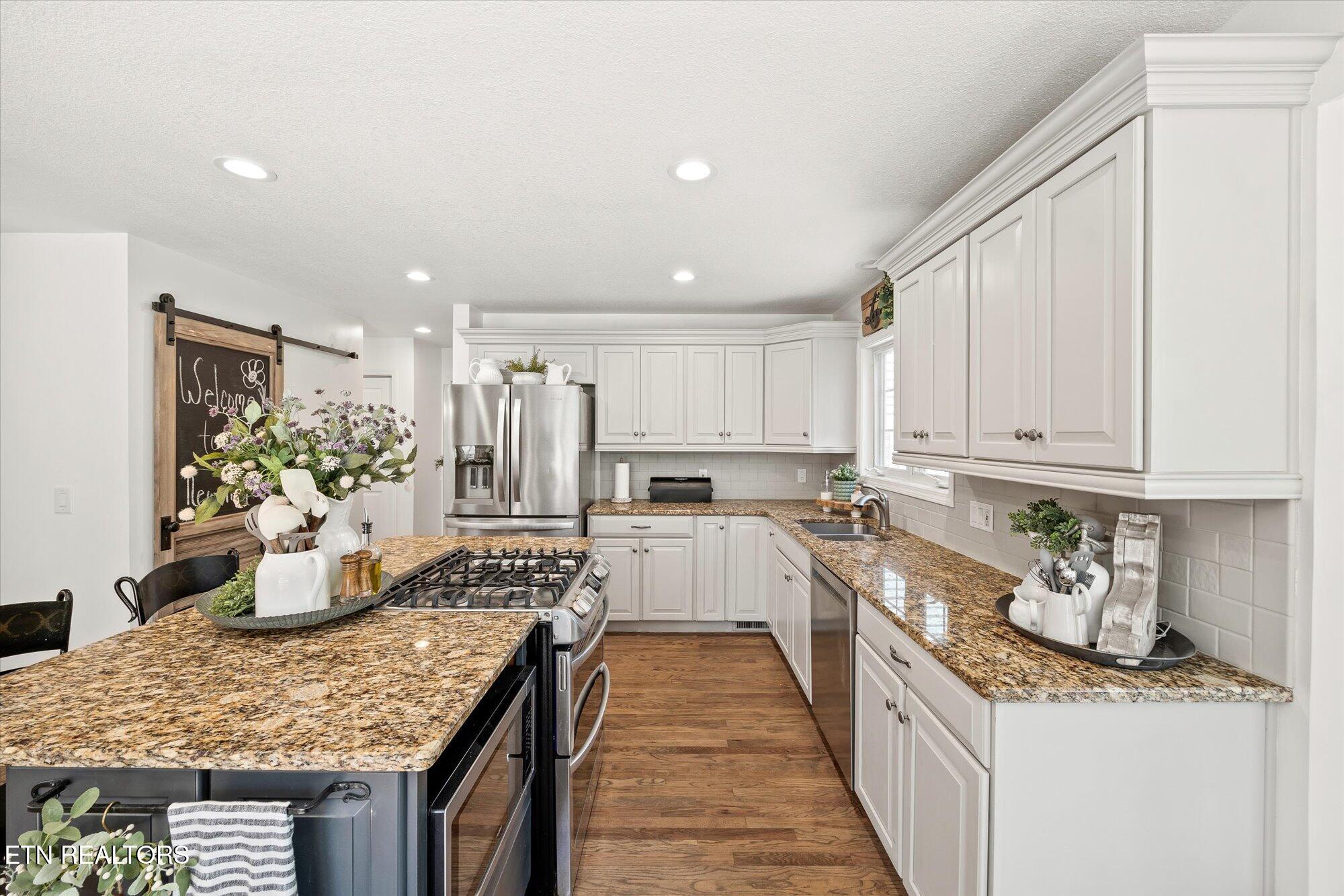 1160 Laurel Circle Crossville TN 38555