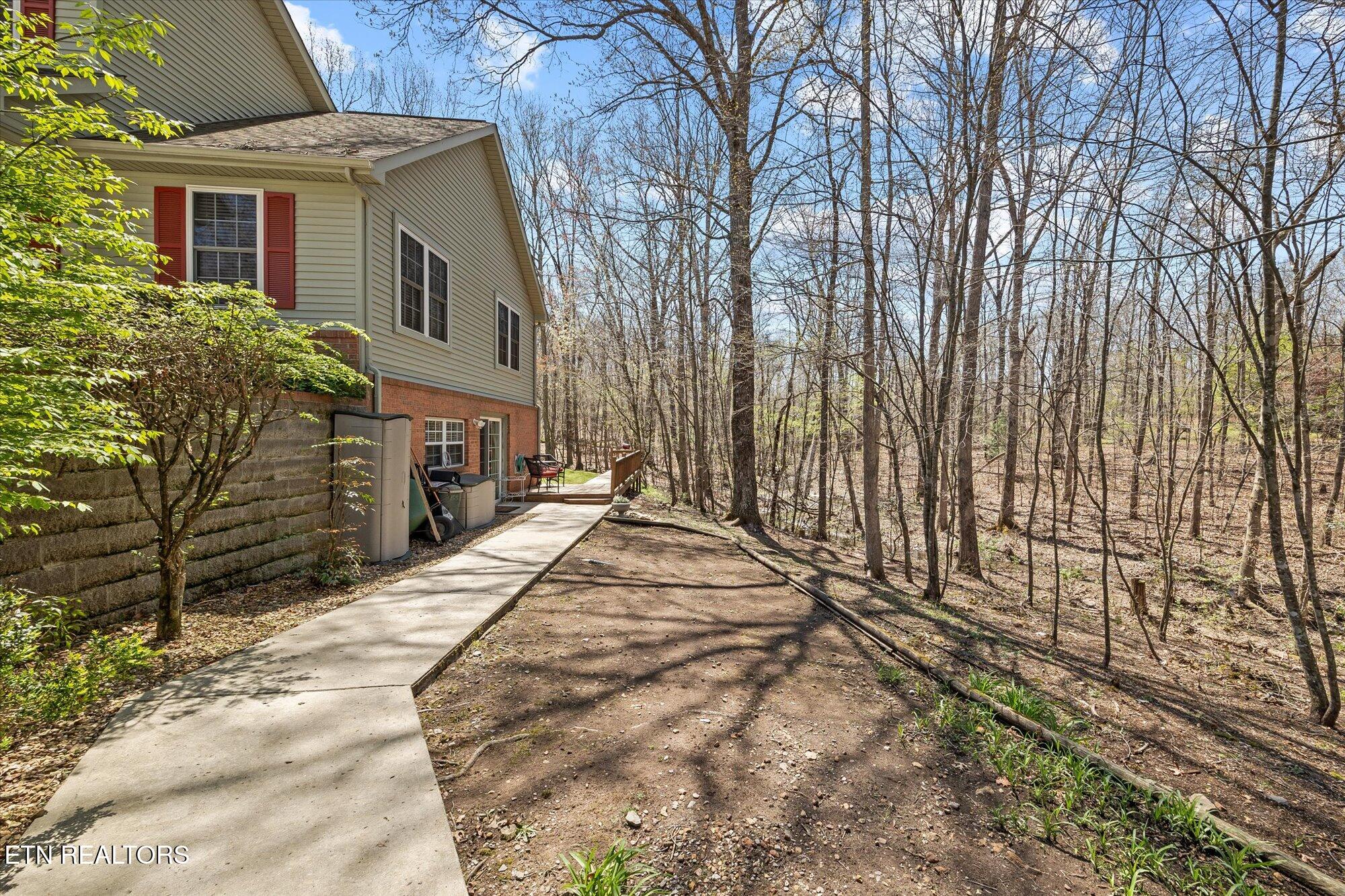 1160 Laurel Circle Crossville TN 38555