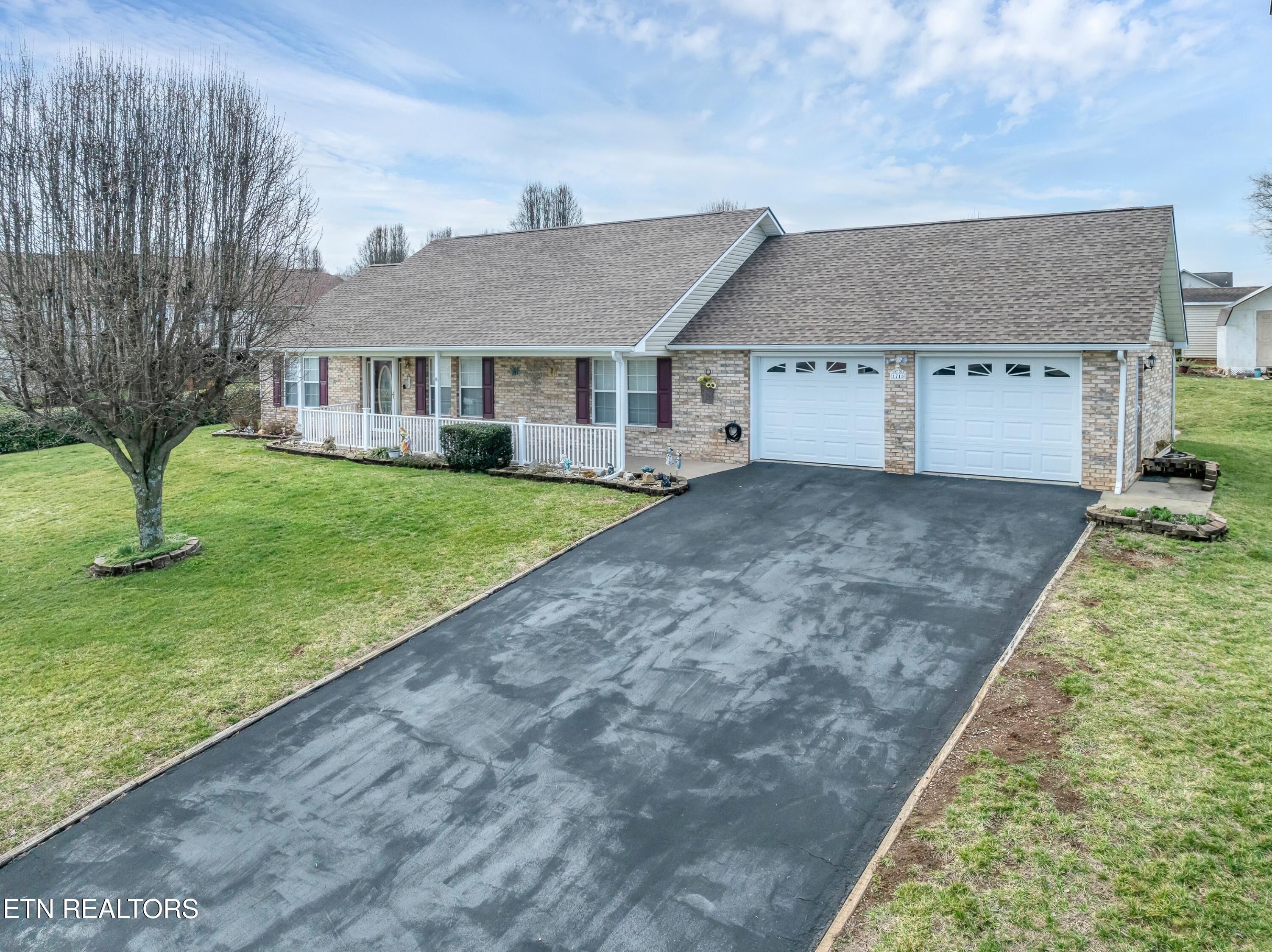 1715 Morning Glory Court Sevierville TN 37862