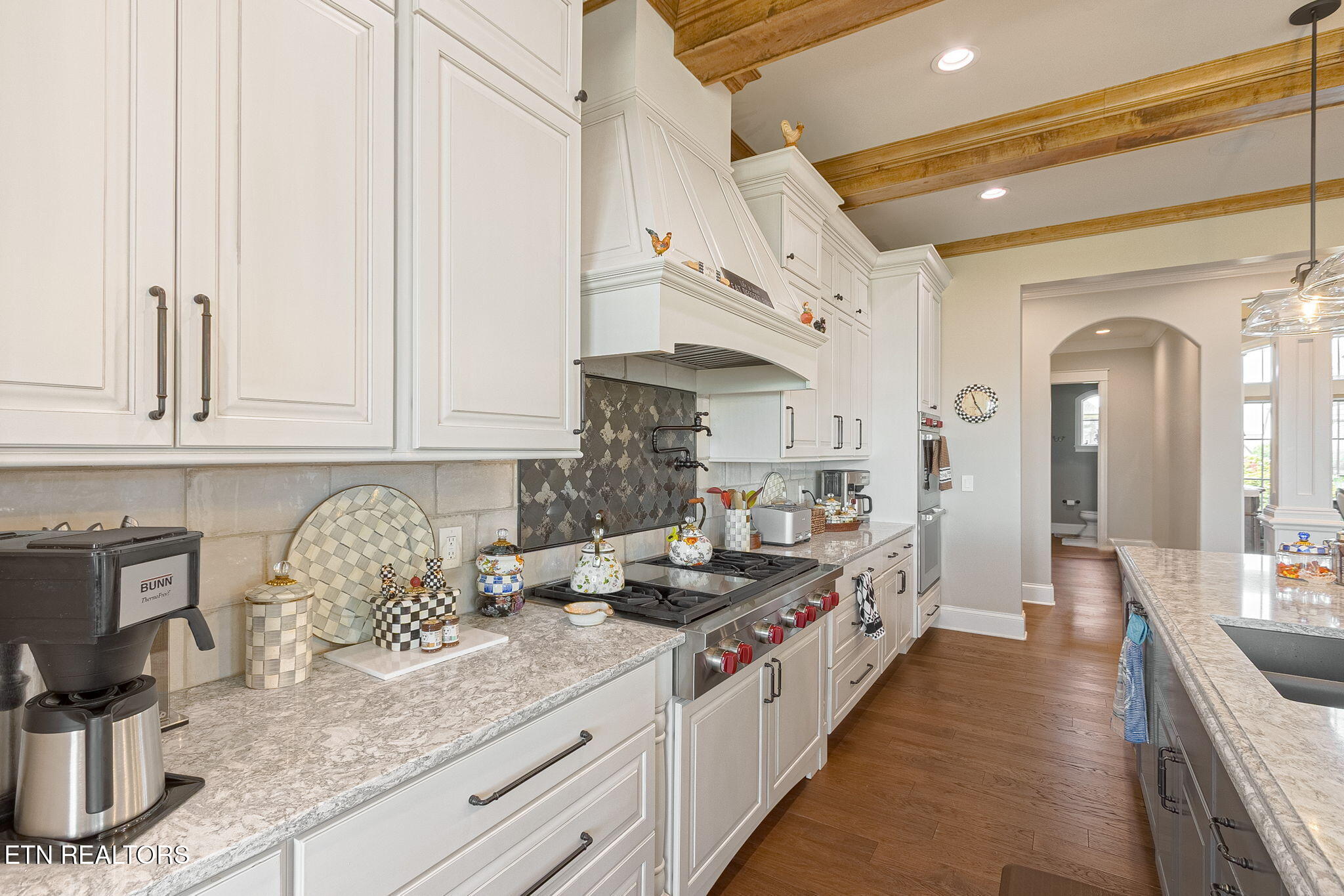 497 Southern Way Lenoir City TN 37772