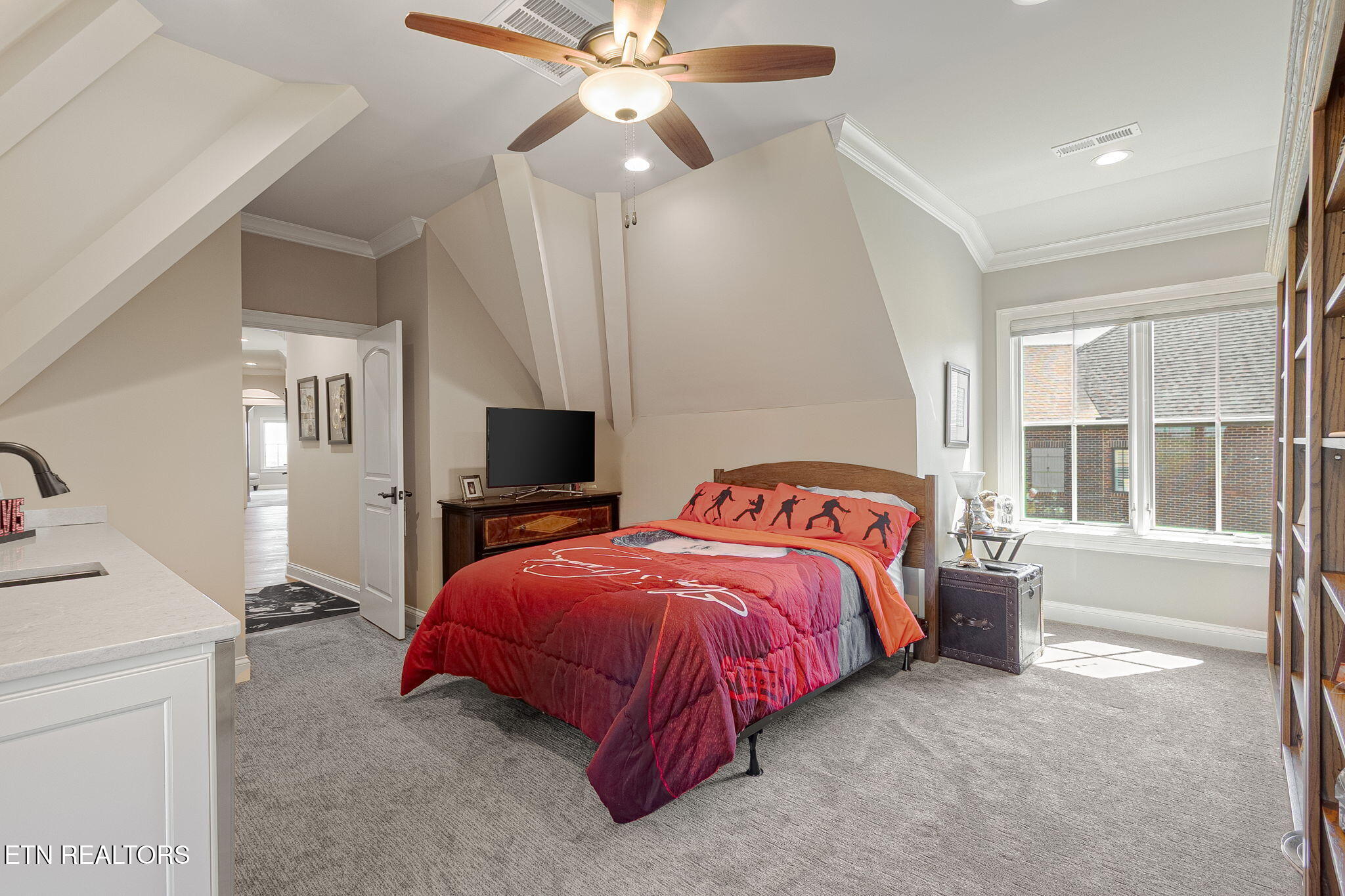 497 Southern Way Lenoir City TN 37772