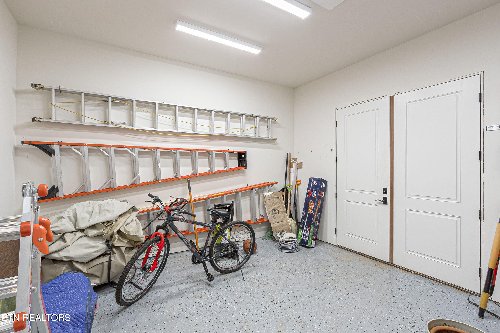 497 Southern Way Lenoir City TN 37772