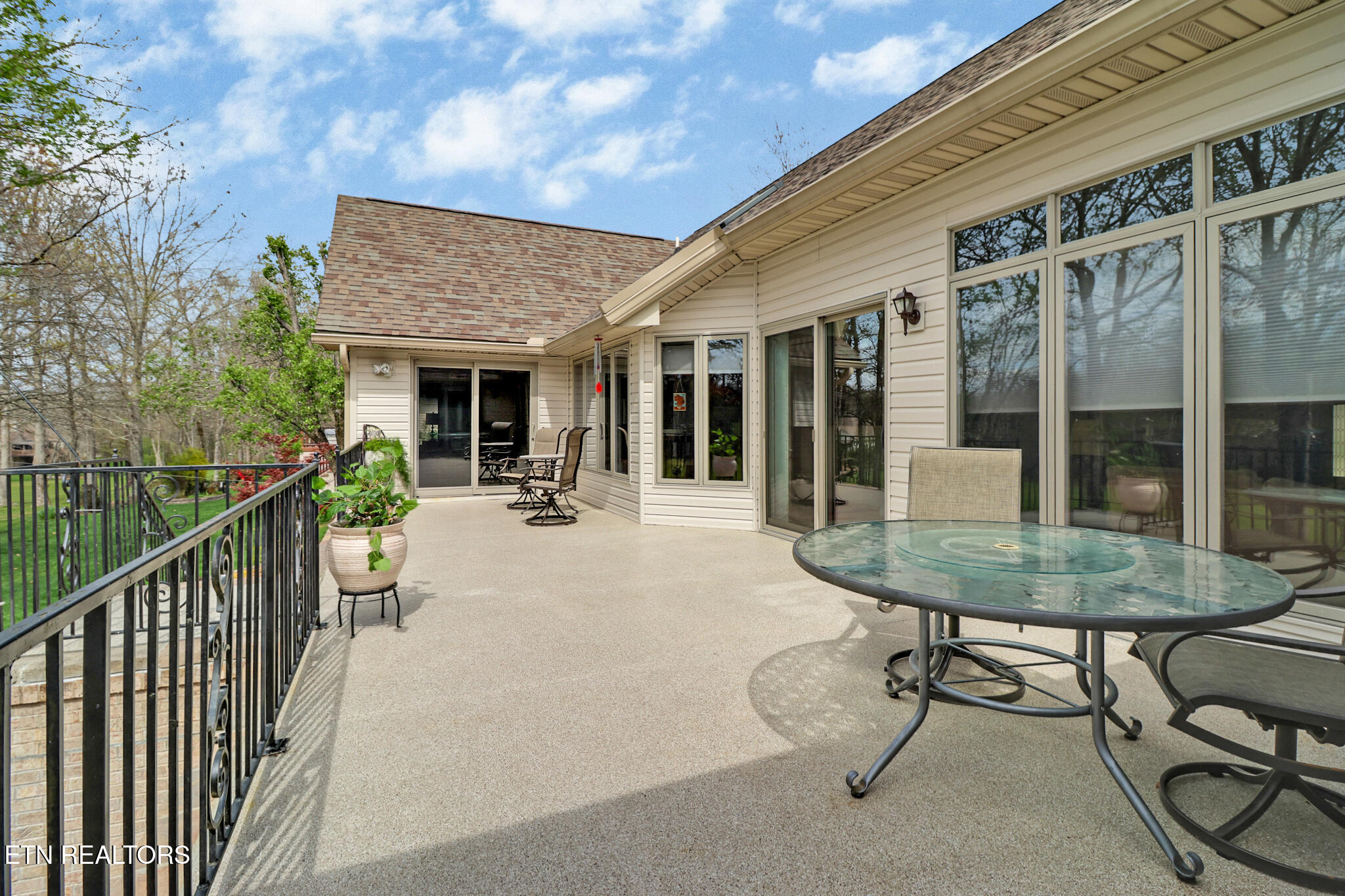 30 Thames Court Fairfield Glade TN 38558