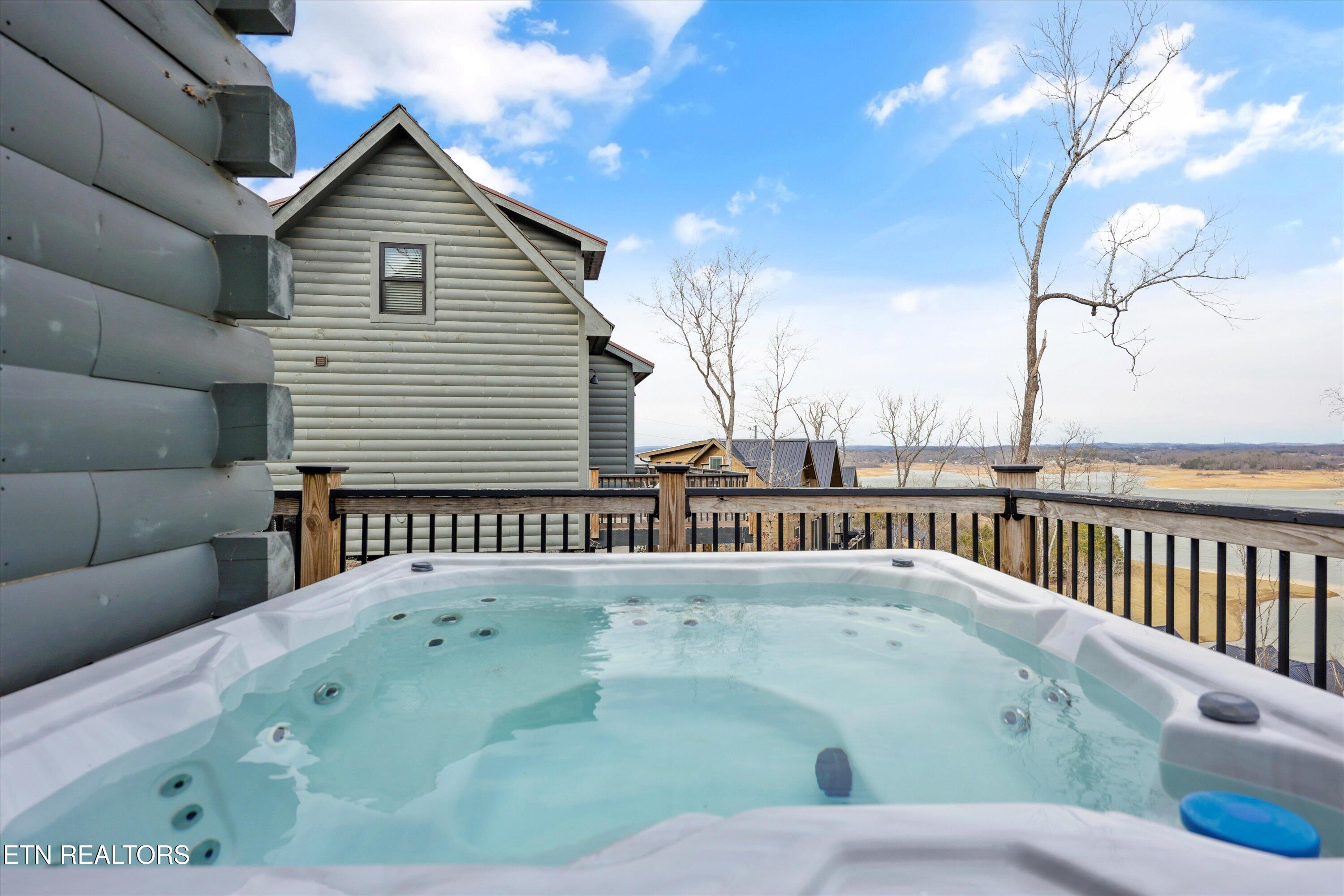 1367 Lake Haven Way Sevierville TN 37876