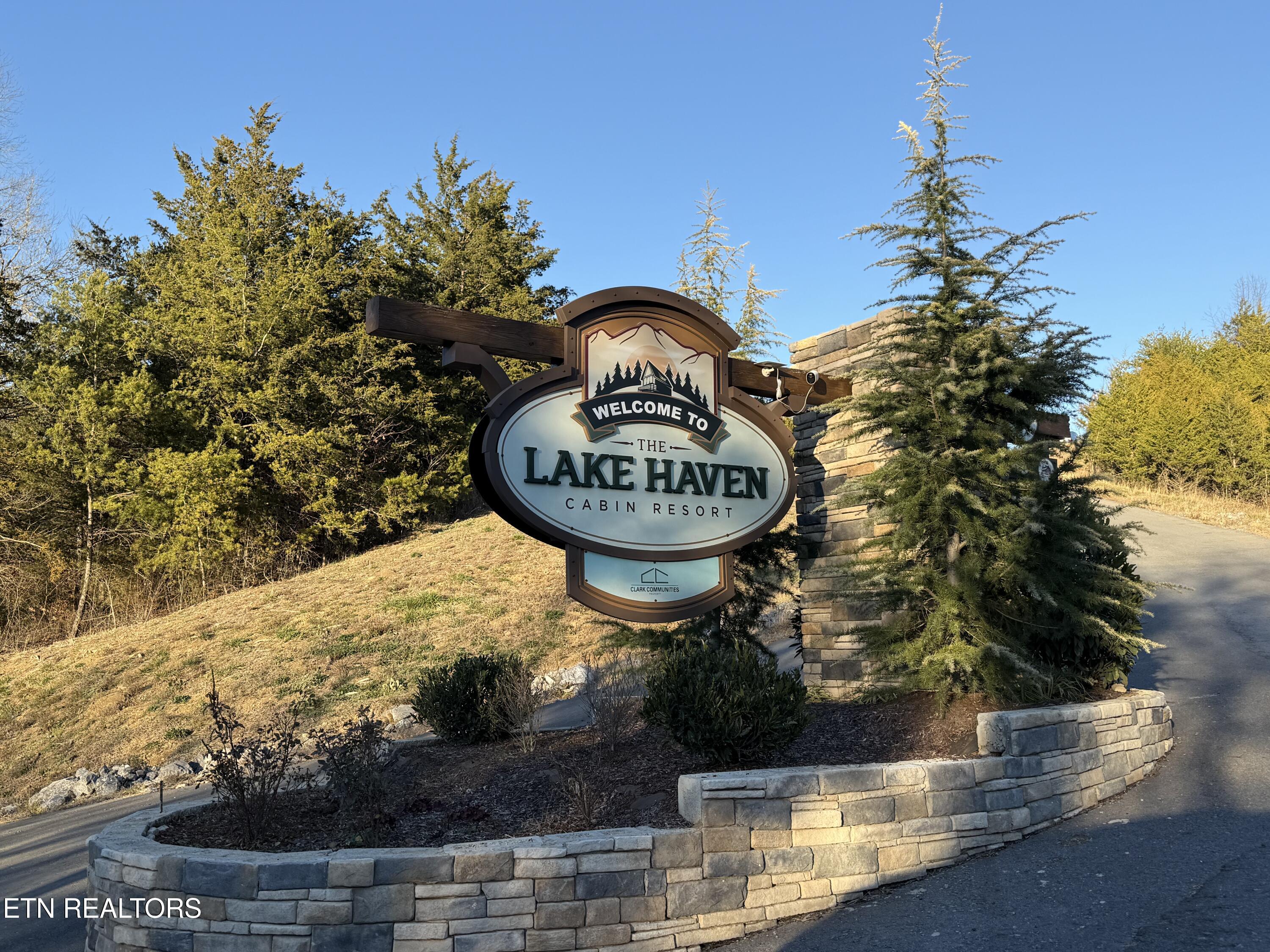 1367 Lake Haven Way Sevierville TN 37876
