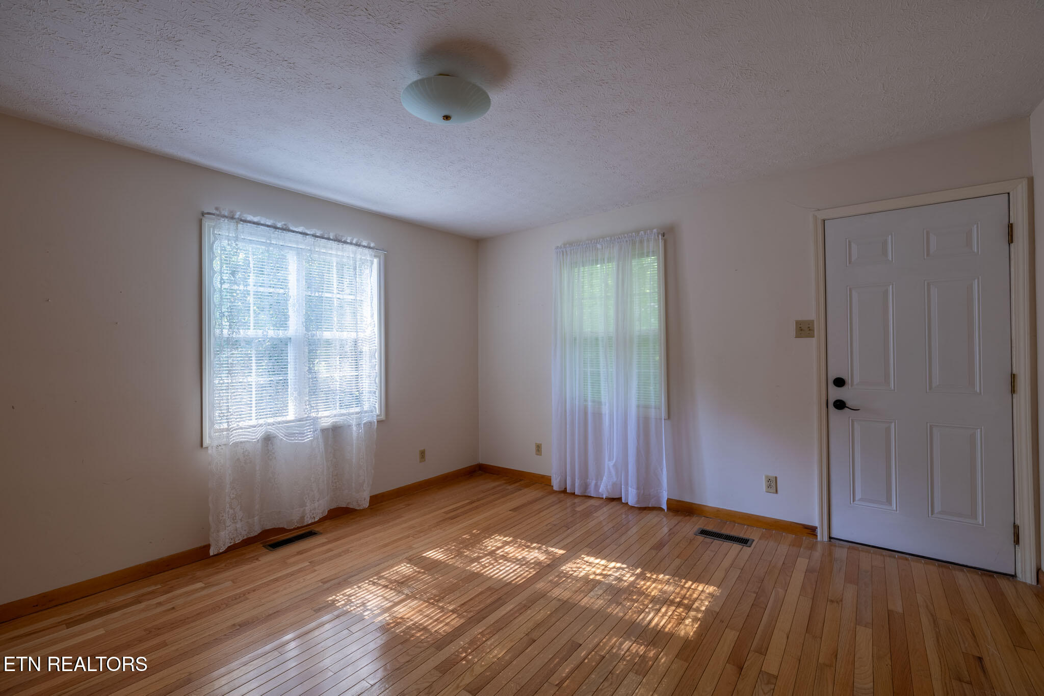1343 Mountain View Road Rockwood TN 37854