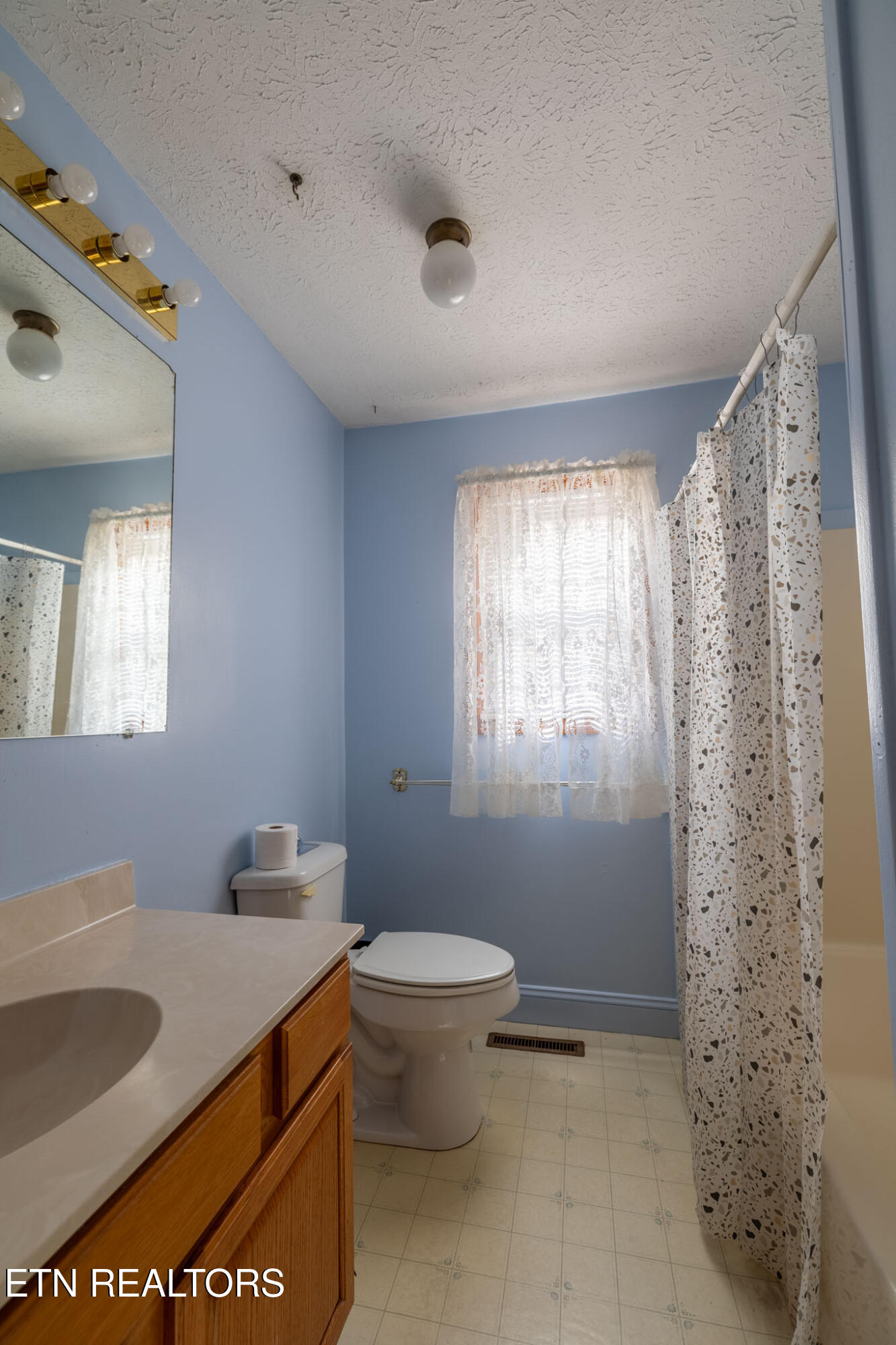 1343 Mountain View Road Rockwood TN 37854