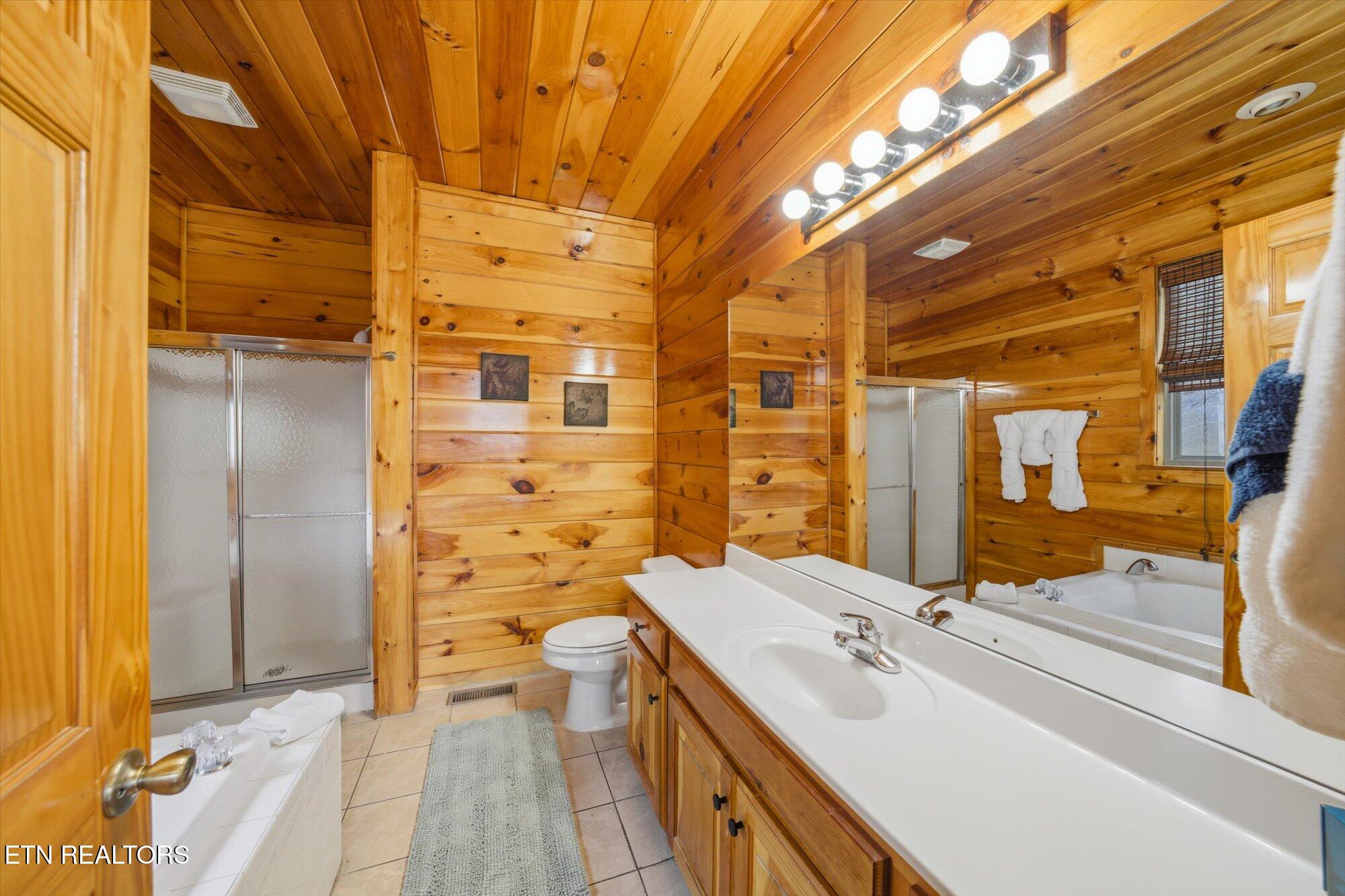 2016 Oakmont Drive Sevierville TN 37876
