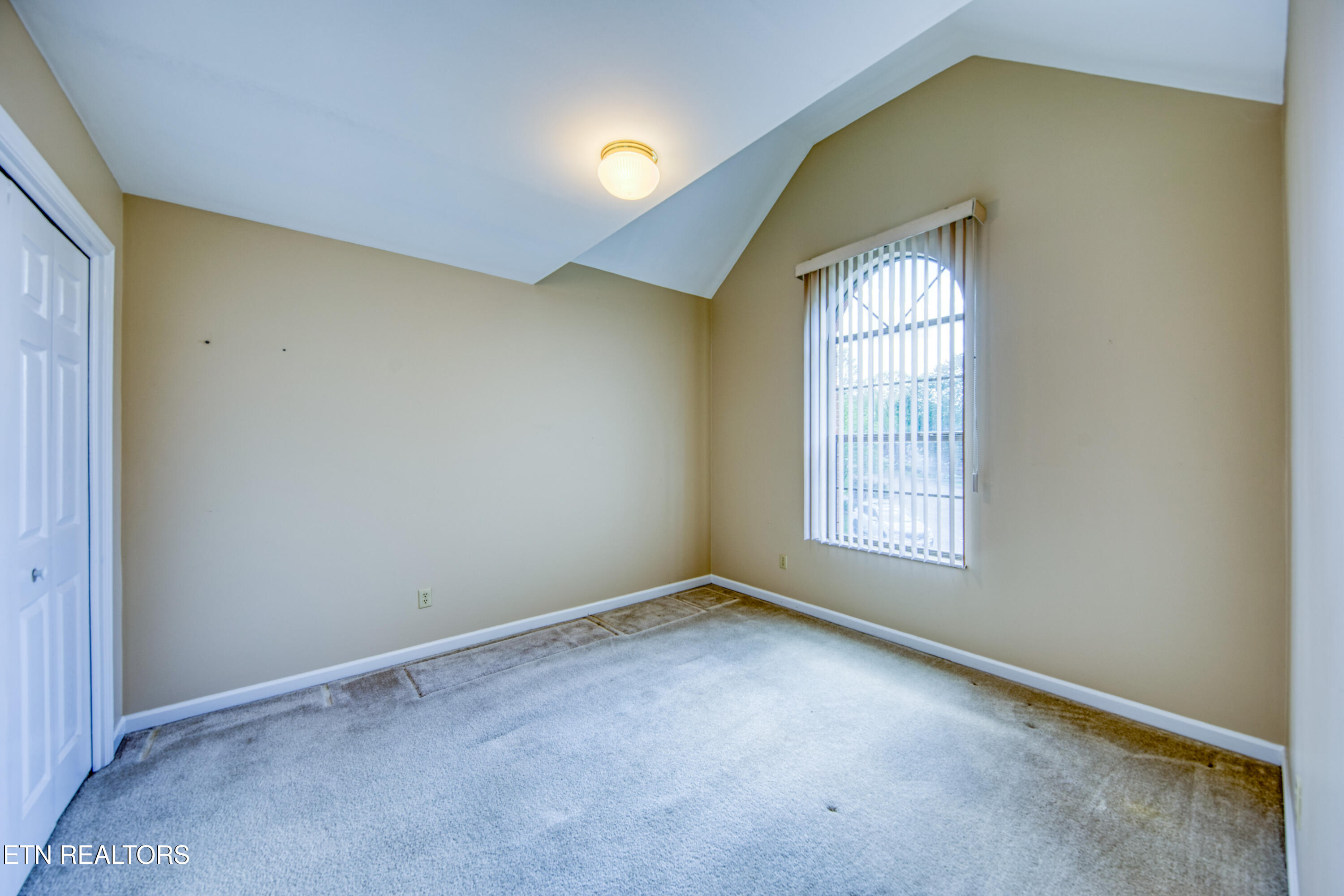 1336 Grenoble Drive Knoxville TN 37909