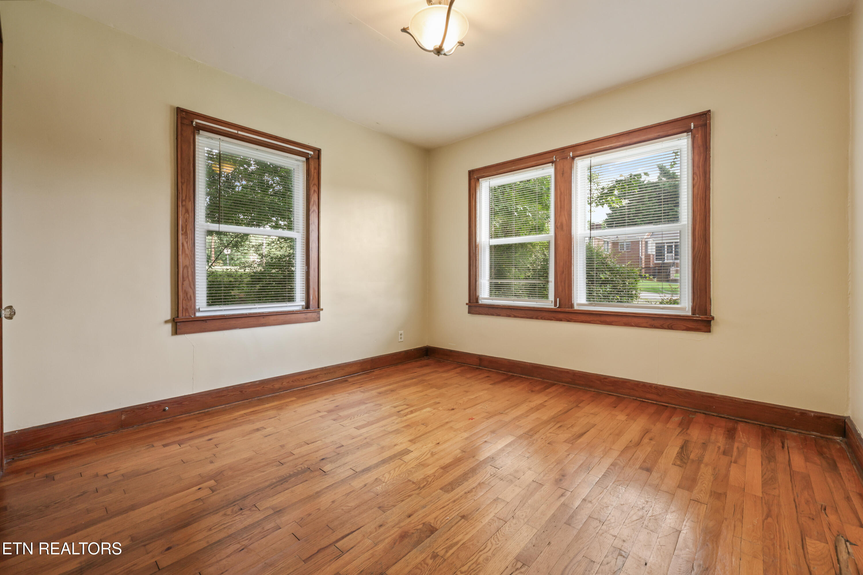 405 S Ruth Street Maryville TN 37803