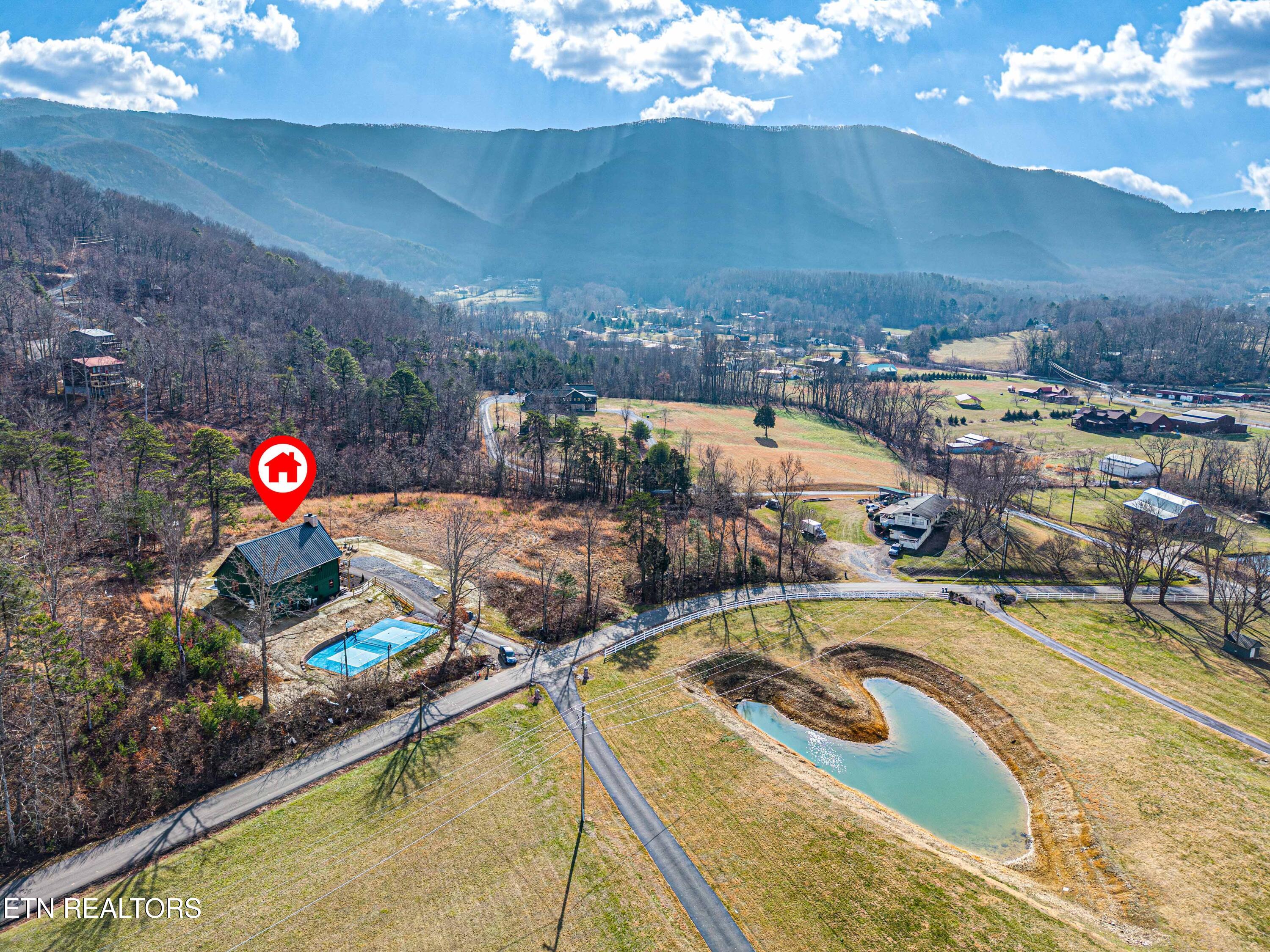 2773 Clabo Road Sevierville TN 37862