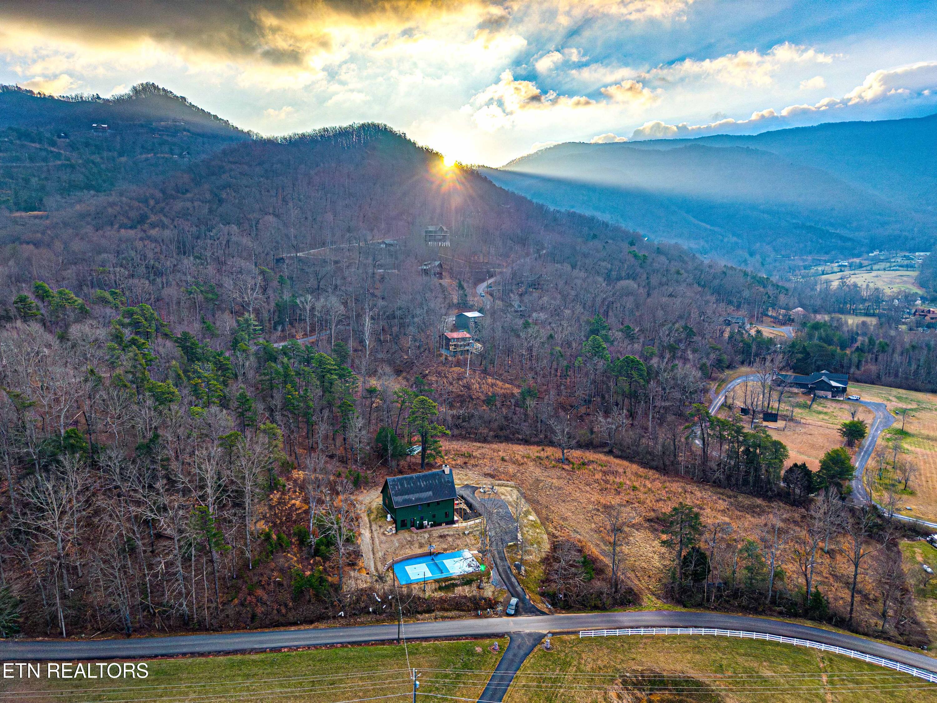 2773 Clabo Road Sevierville TN 37862