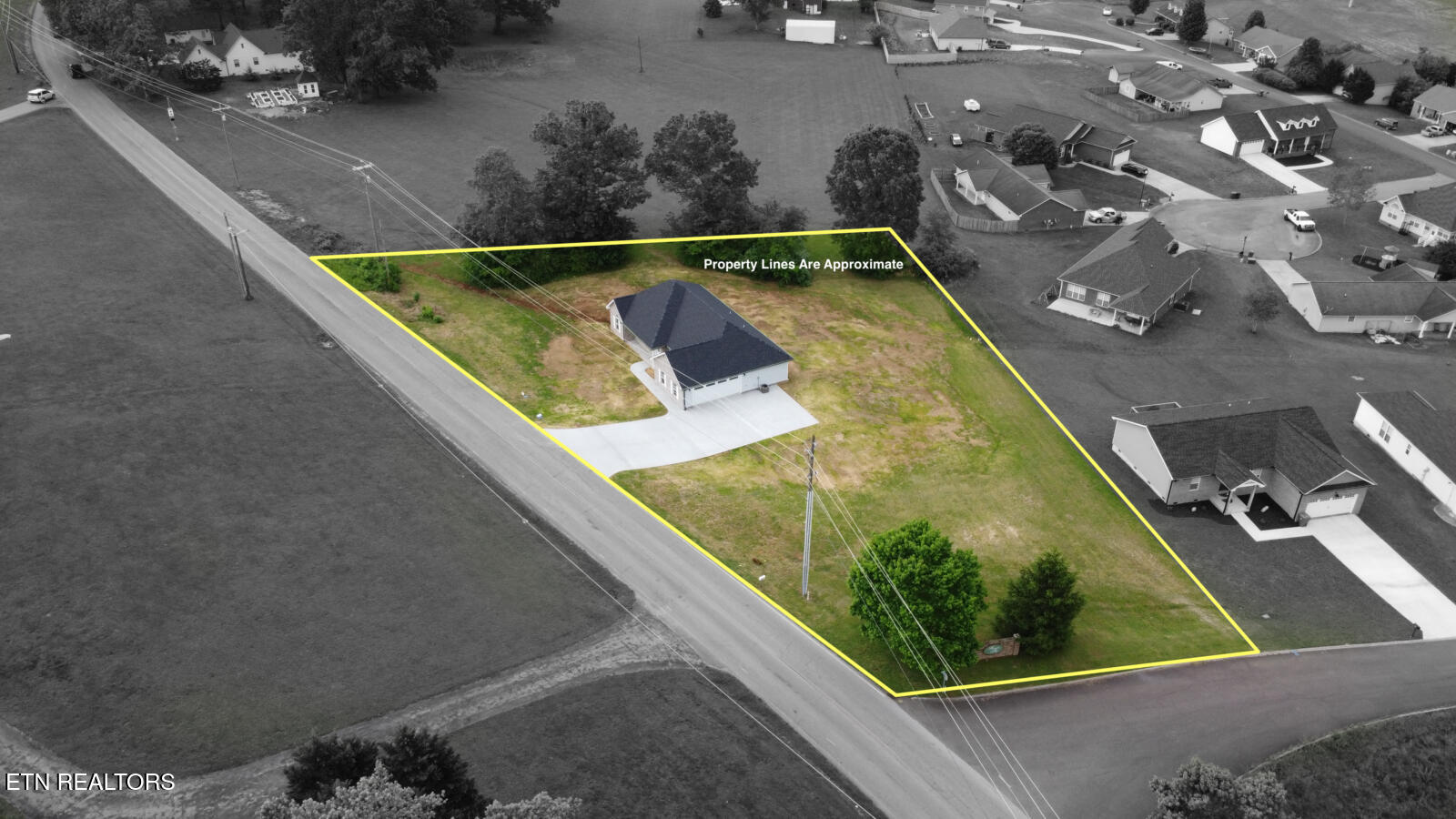 140 Oak Grove Road Madisonville TN 37354