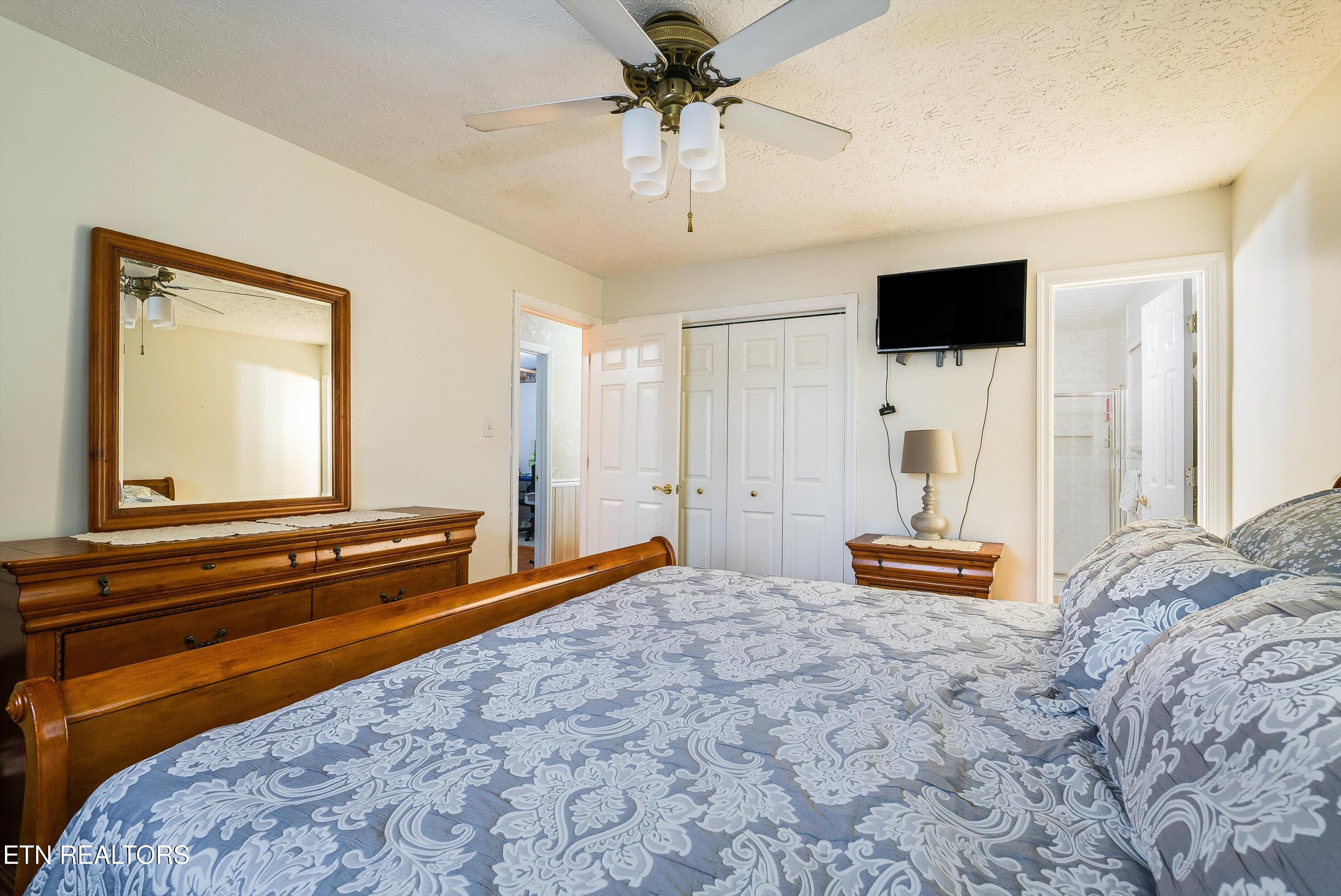 905 N East End Road Strawberry Plains TN 37871