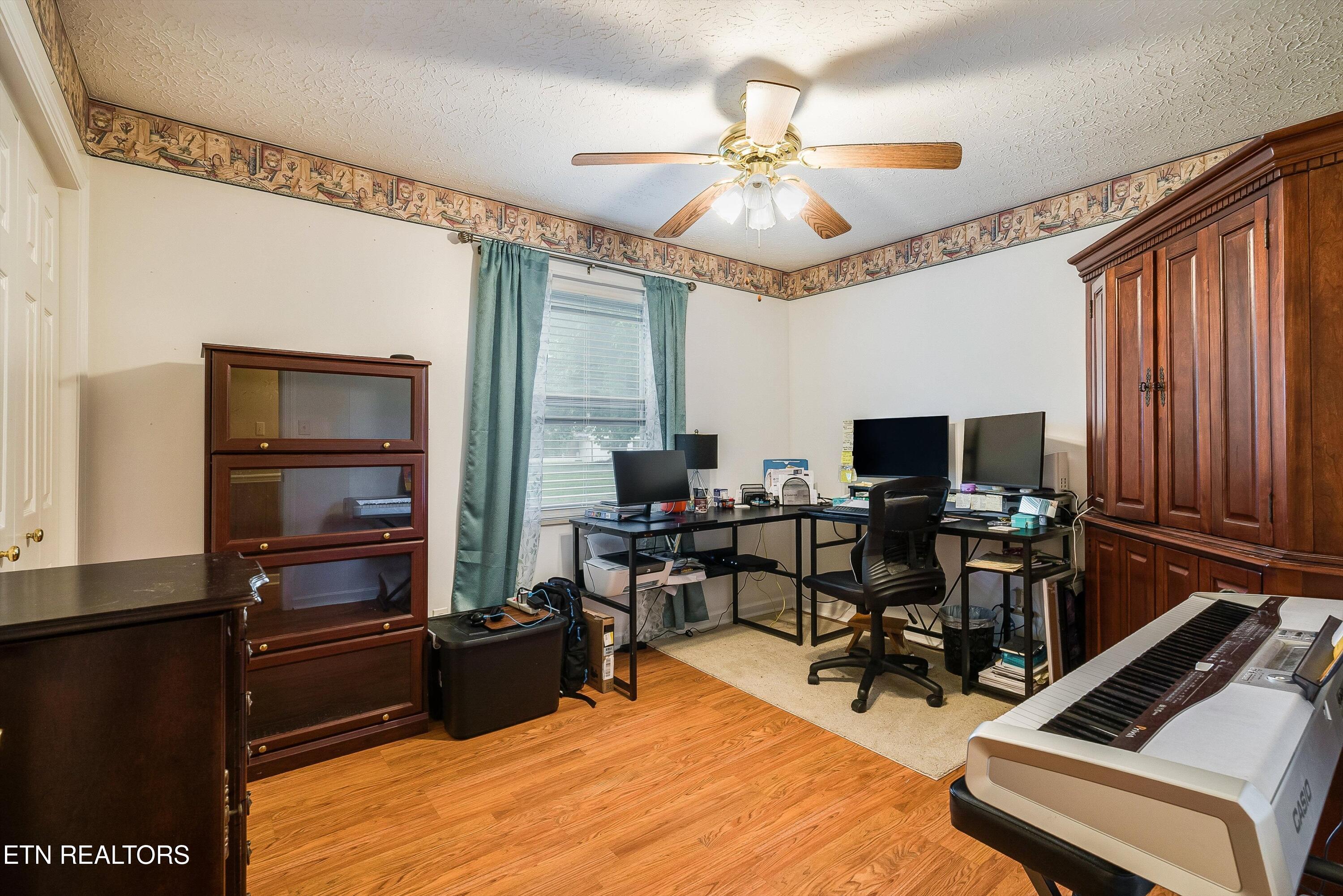 905 N East End Road Strawberry Plains TN 37871
