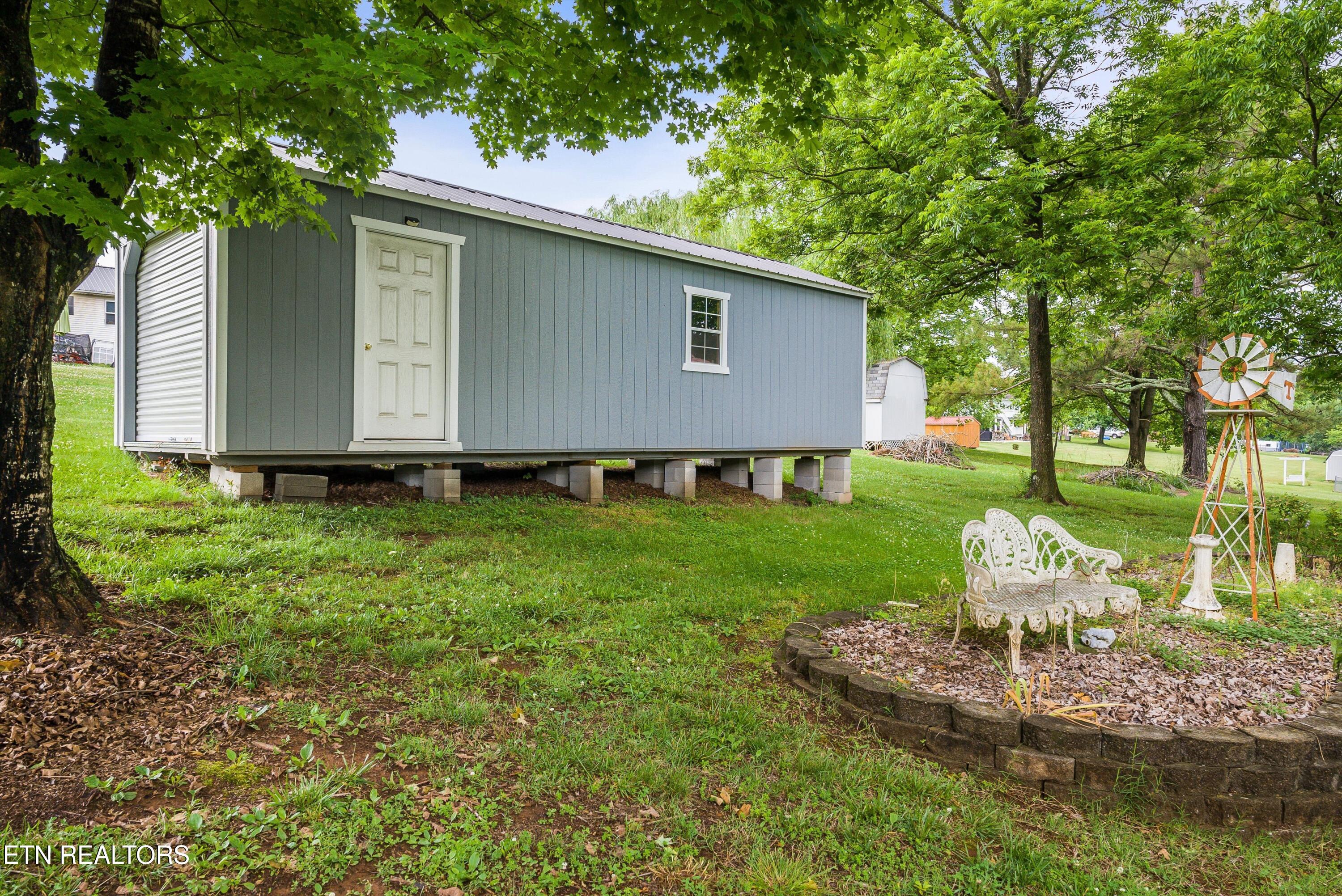 905 N East End Road Strawberry Plains TN 37871