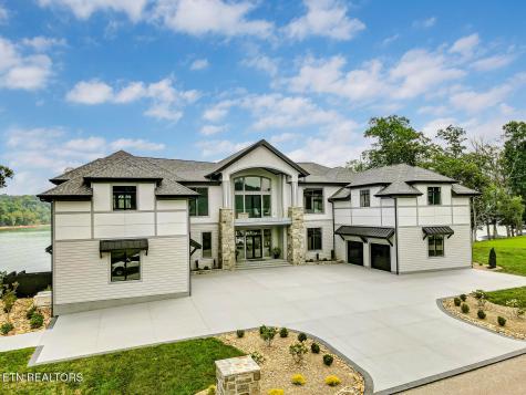 201 Crown Jewel Lane LaFollette TN 37766