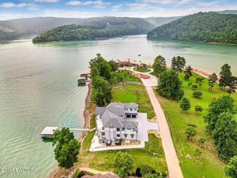 201 Crown Jewel Lane LaFollette TN 37766