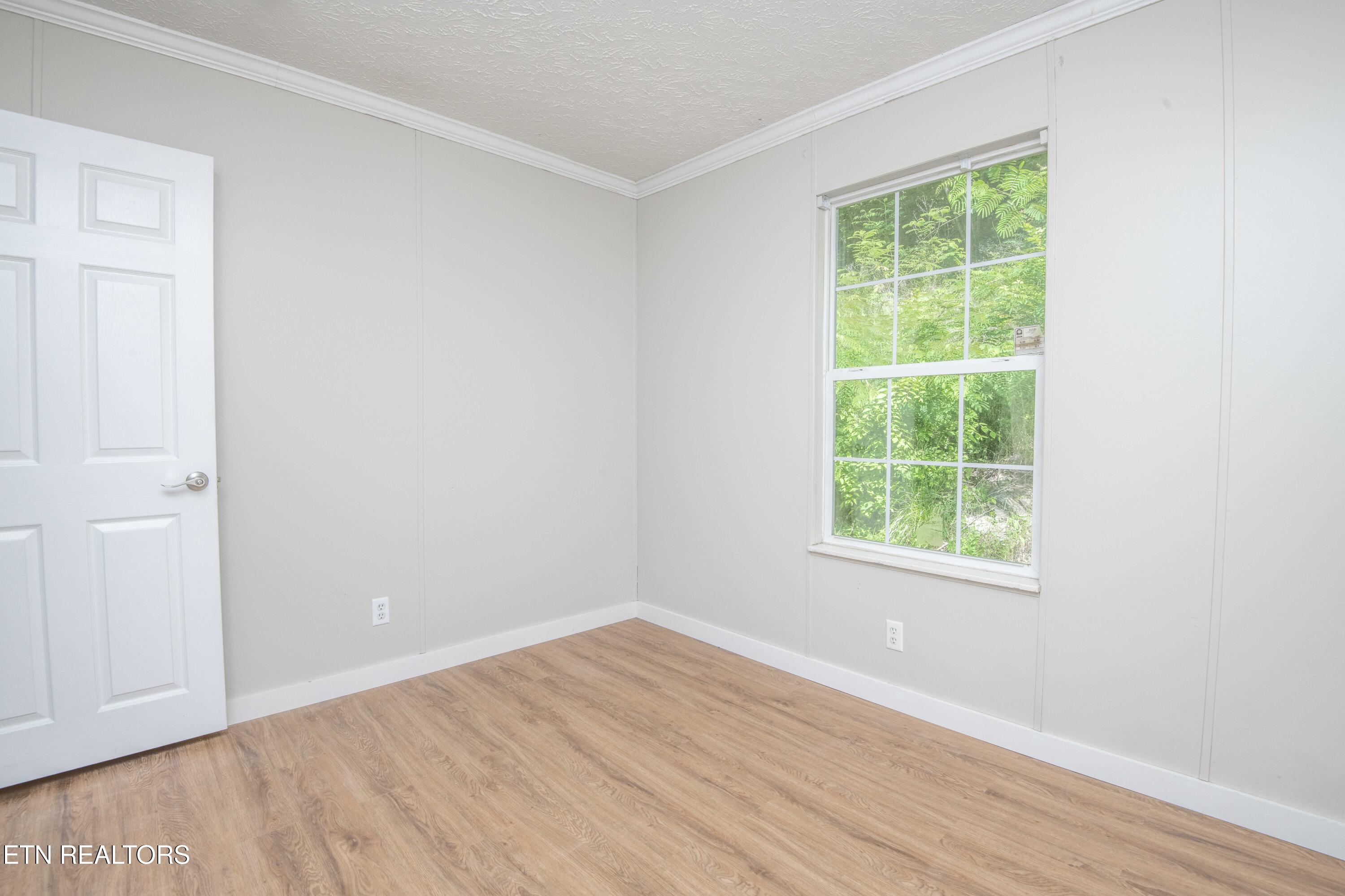 545 E Brushy Valley Drive Powell TN 37849