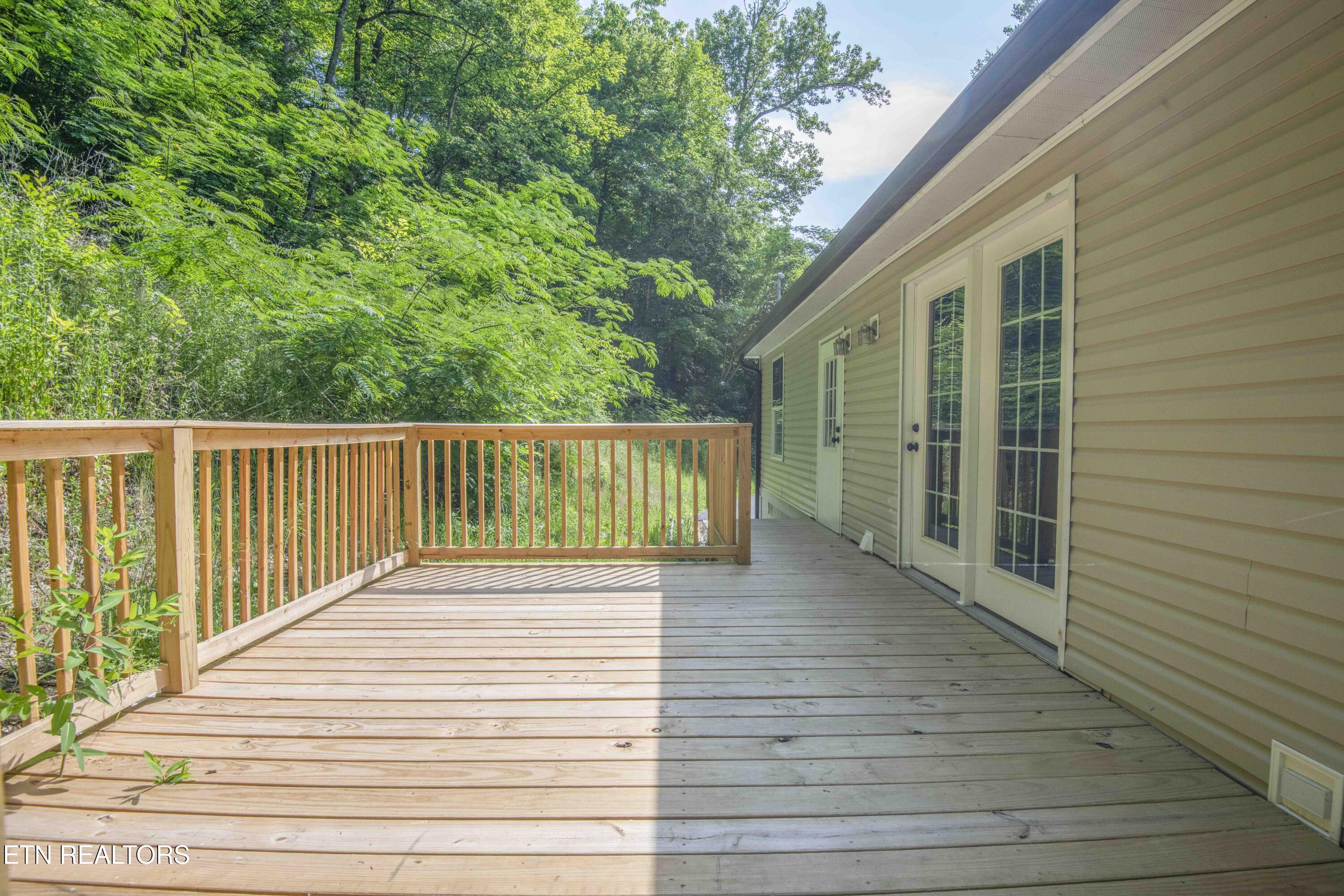 545 E Brushy Valley Drive Powell TN 37849