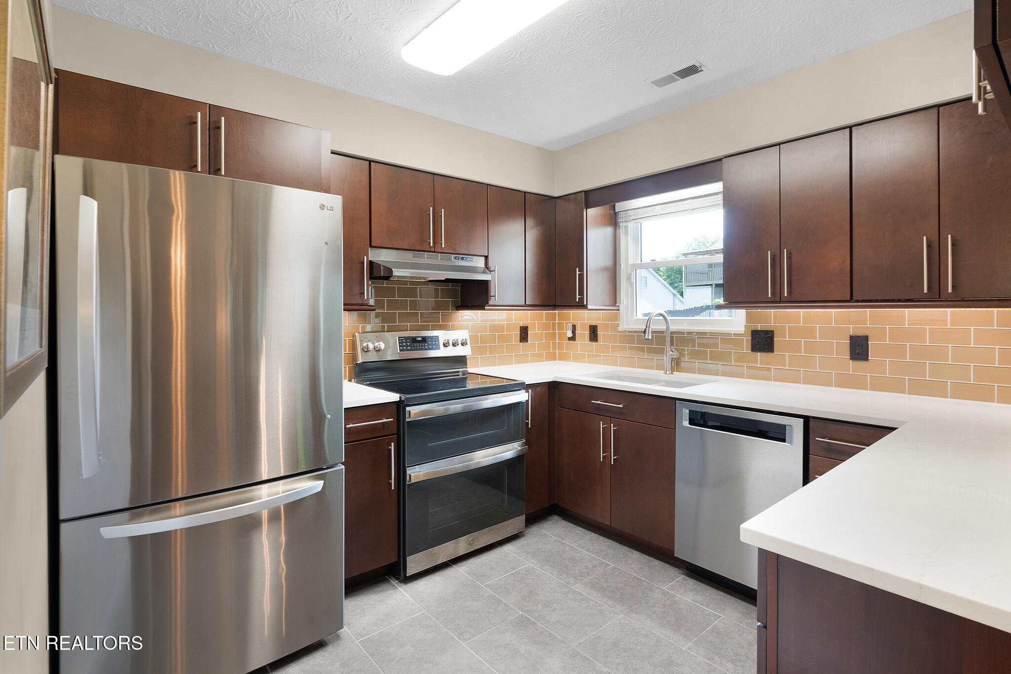 1222 Reston Court Knoxville TN 37923