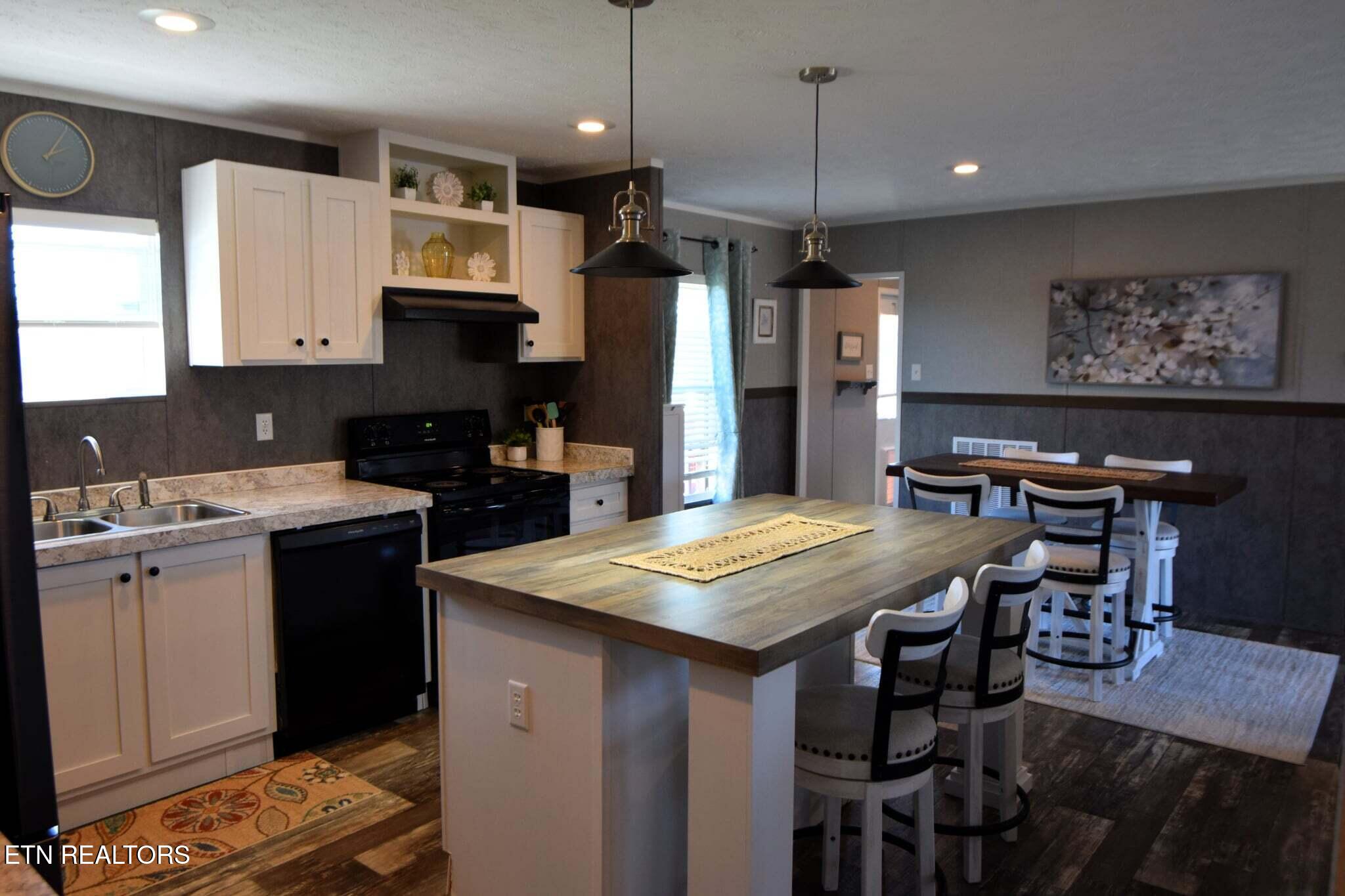 182 Pearlie Ln Lane Tazewell TN 37879