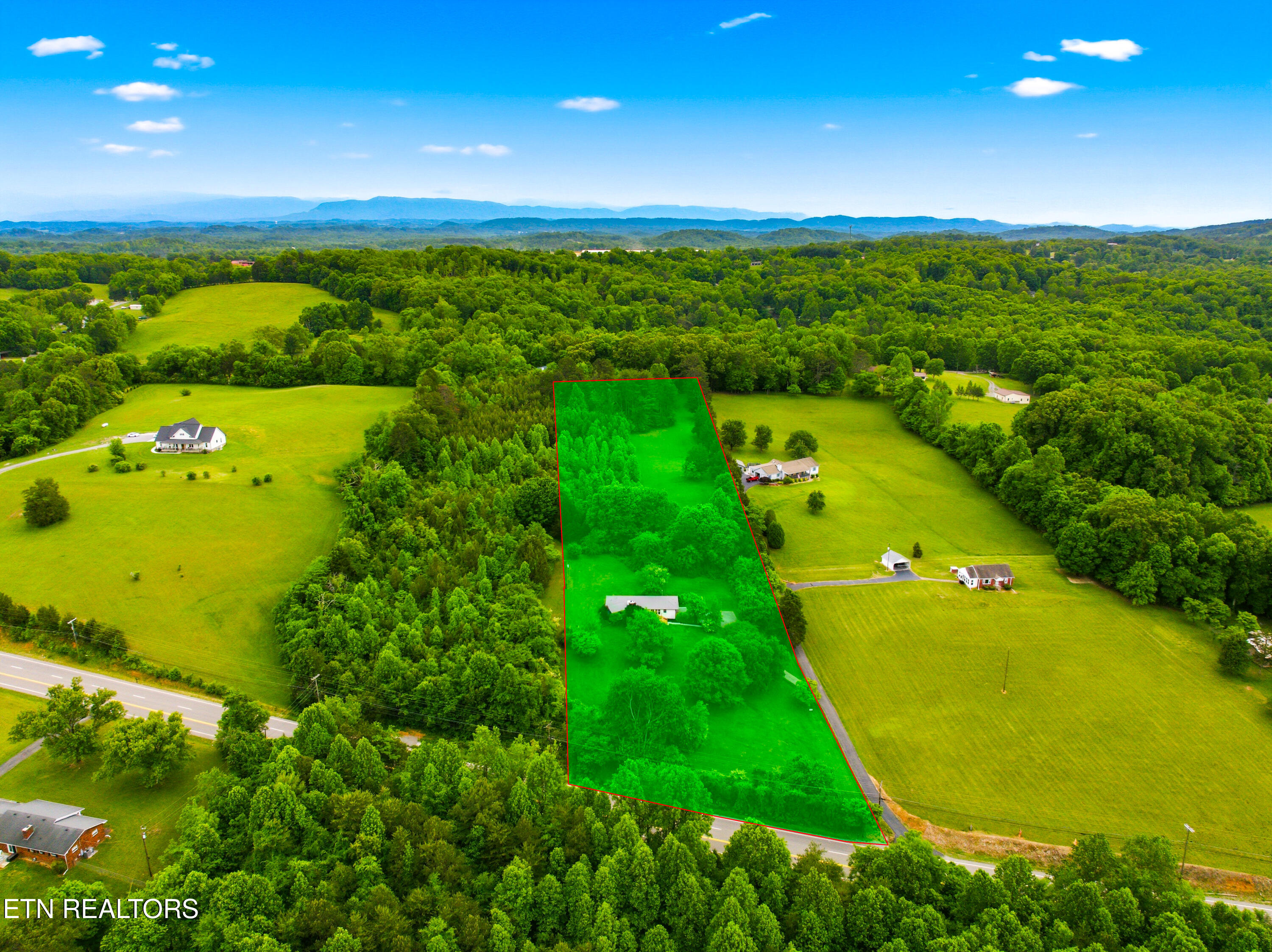 9608 Asheville Highway Strawberry Plains TN 37871