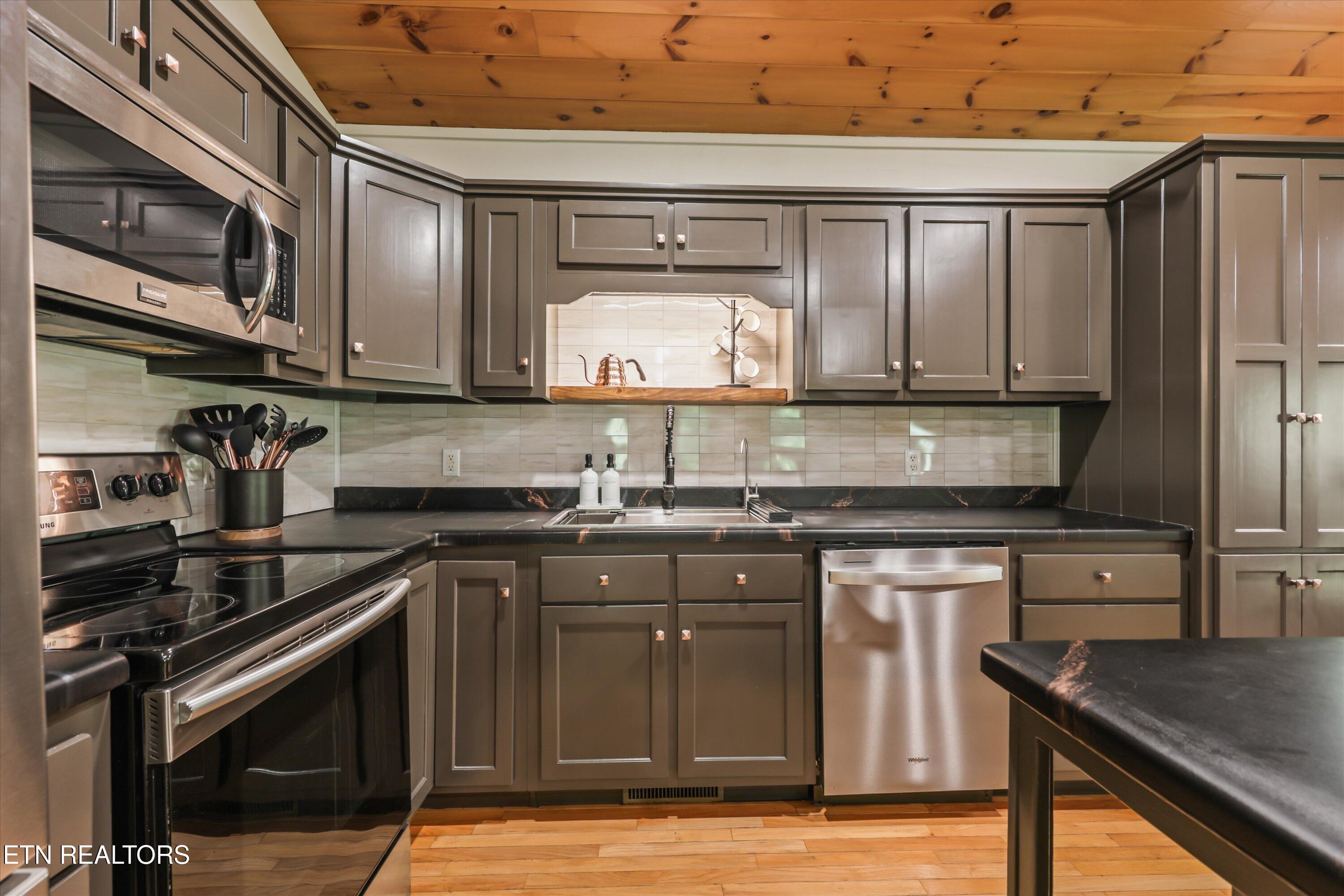 288 Panther Creek Road Sevierville TN 37876