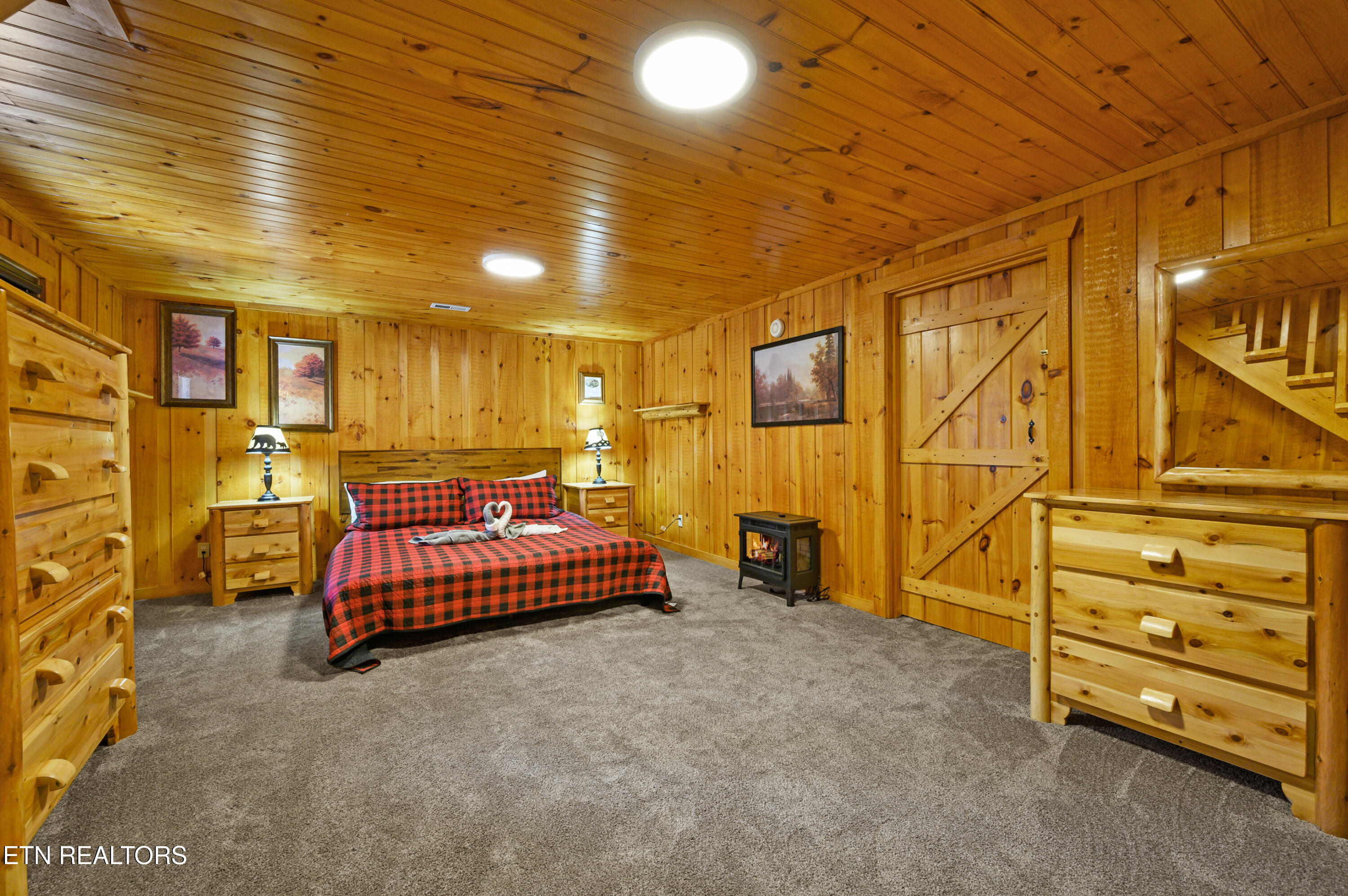 634 Magic Kingdom Lane Sevierville TN 37876