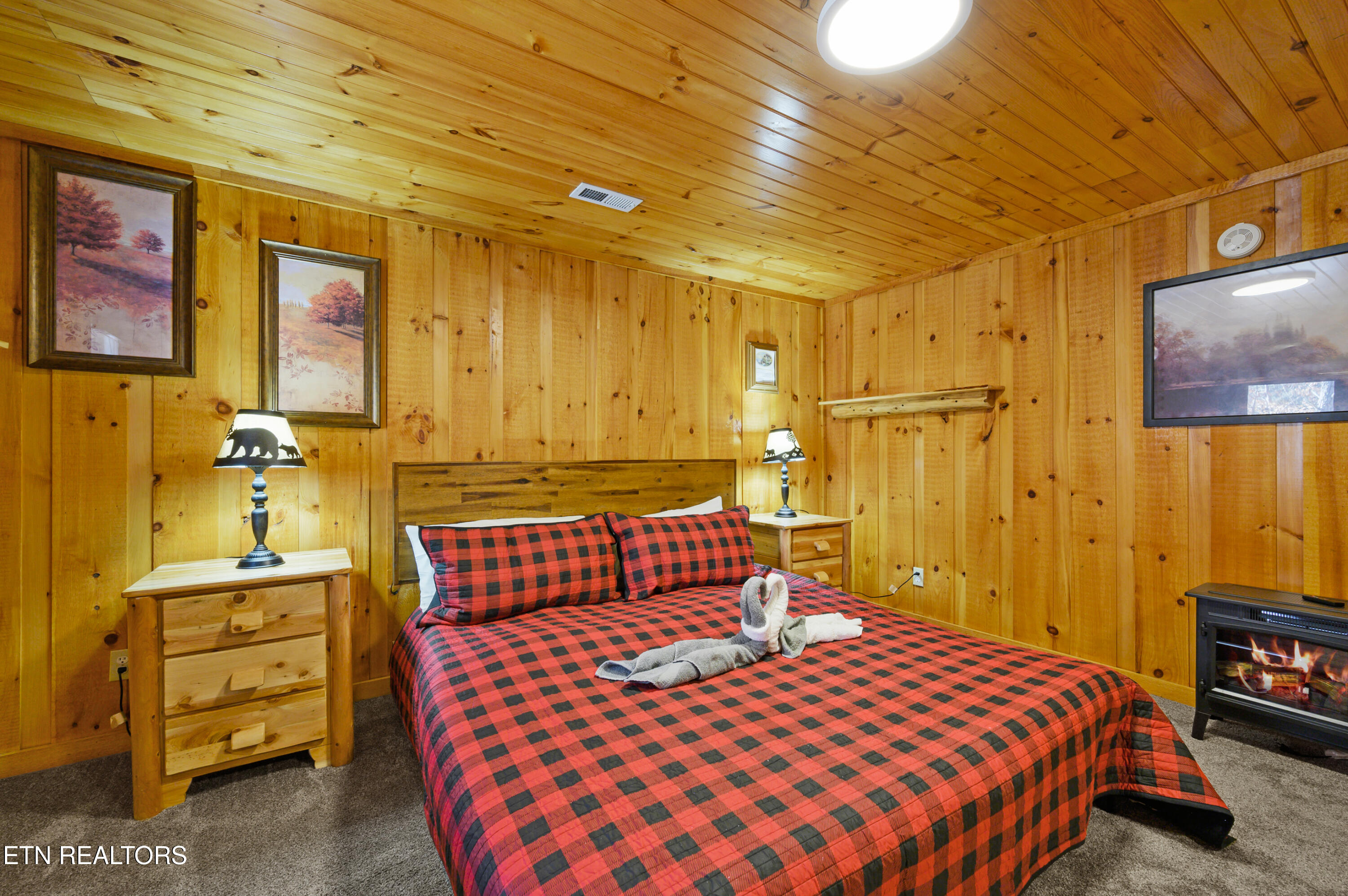 634 Magic Kingdom Lane Sevierville TN 37876
