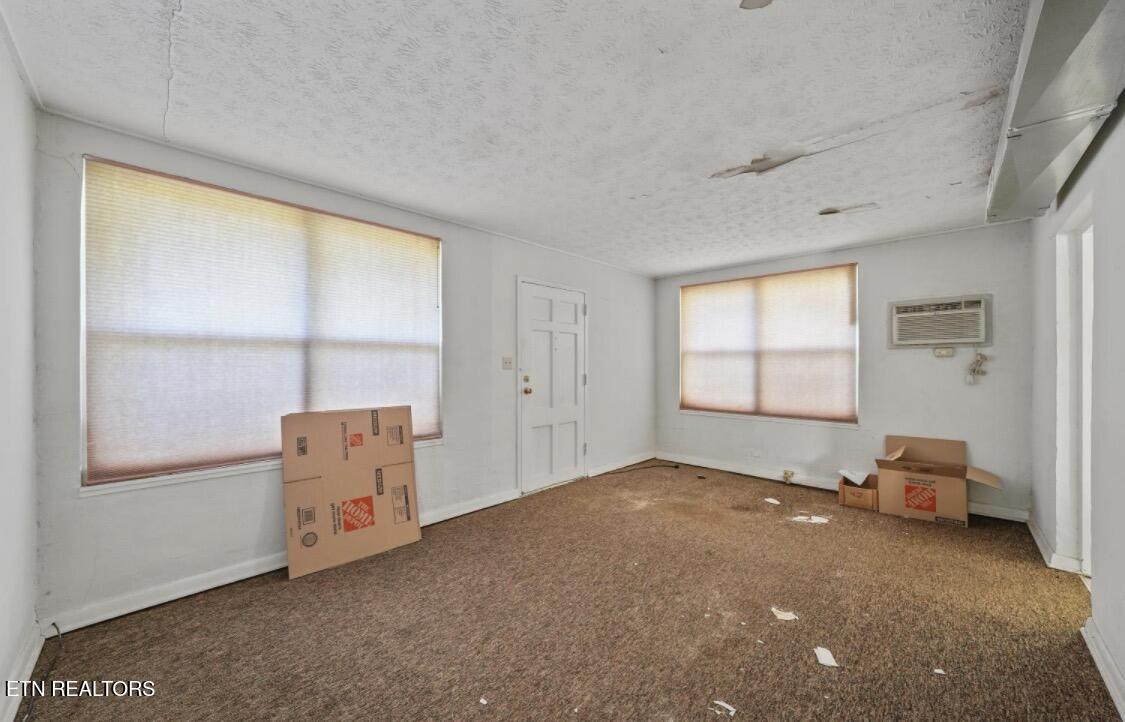 102 Niagara Lane Oak Ridge TN 37830