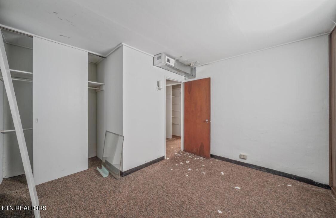 102 Niagara Lane Oak Ridge TN 37830