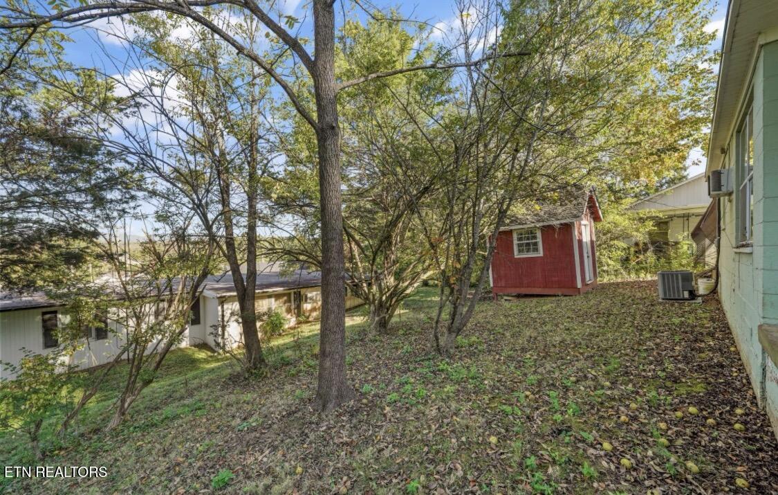 102 Niagara Lane Oak Ridge TN 37830