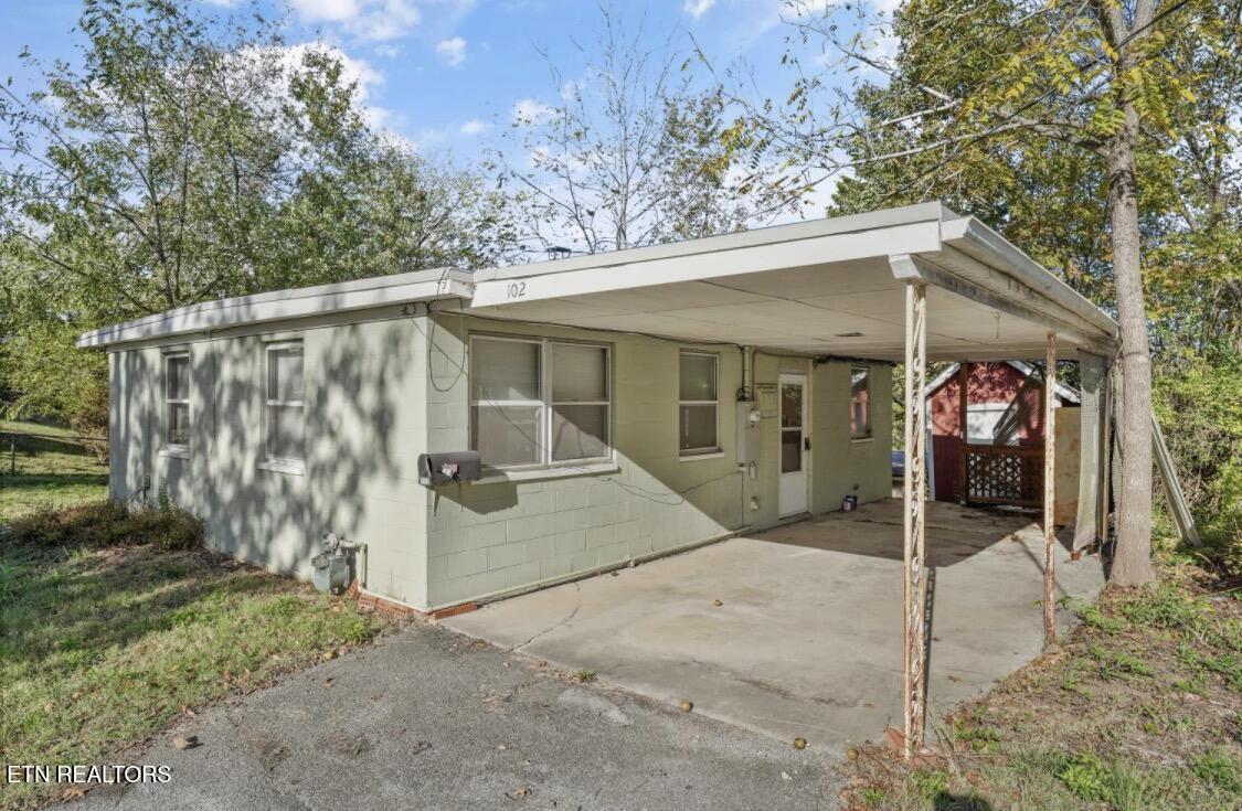 102 Niagara Lane Oak Ridge TN 37830
