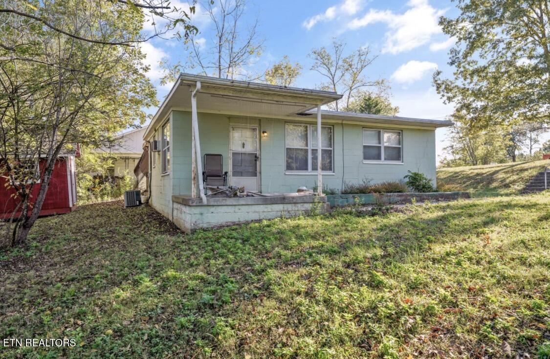 102 Niagara Lane Oak Ridge TN 37830