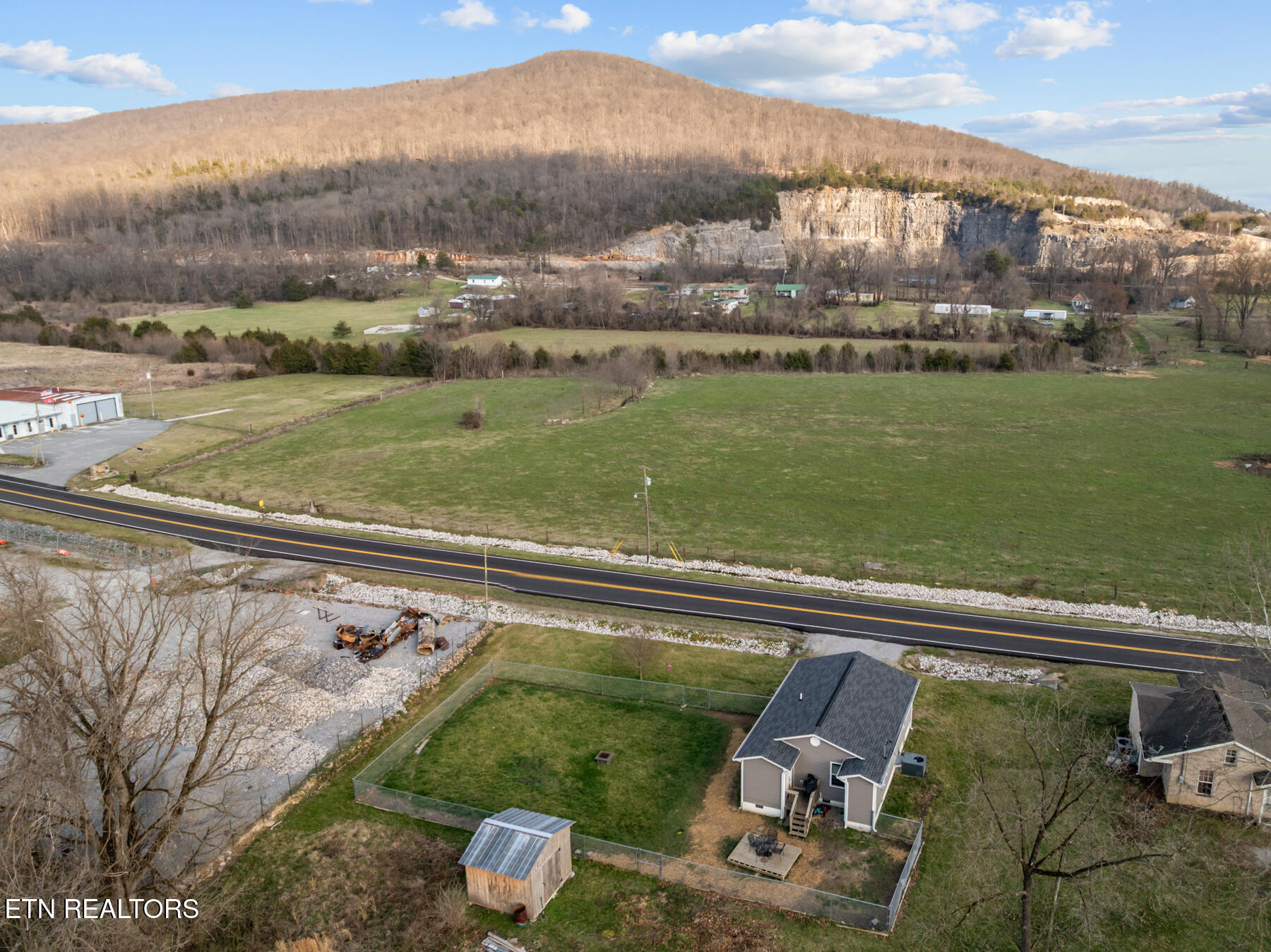 233 Hebbertsburg Road Crab Orchard TN 37723