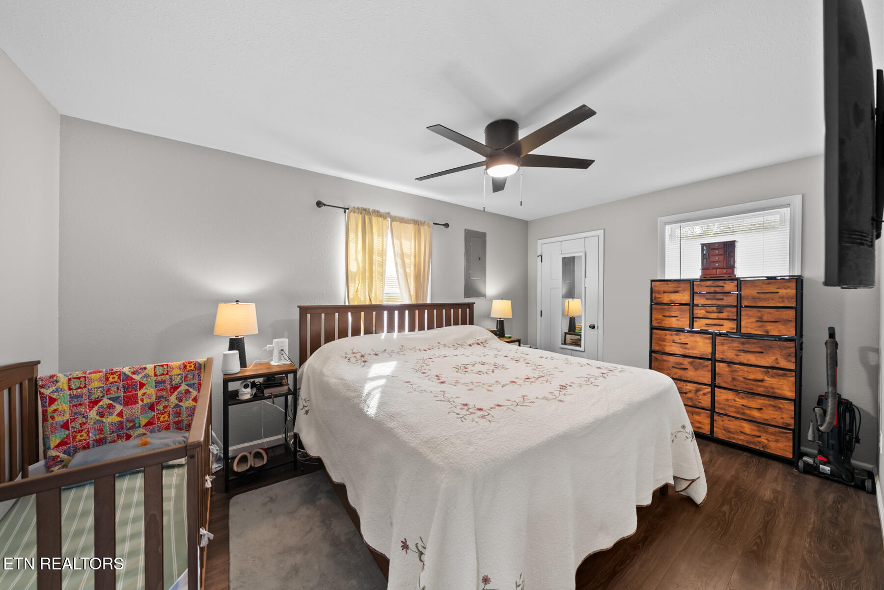 233 Hebbertsburg Road Crab Orchard TN 37723