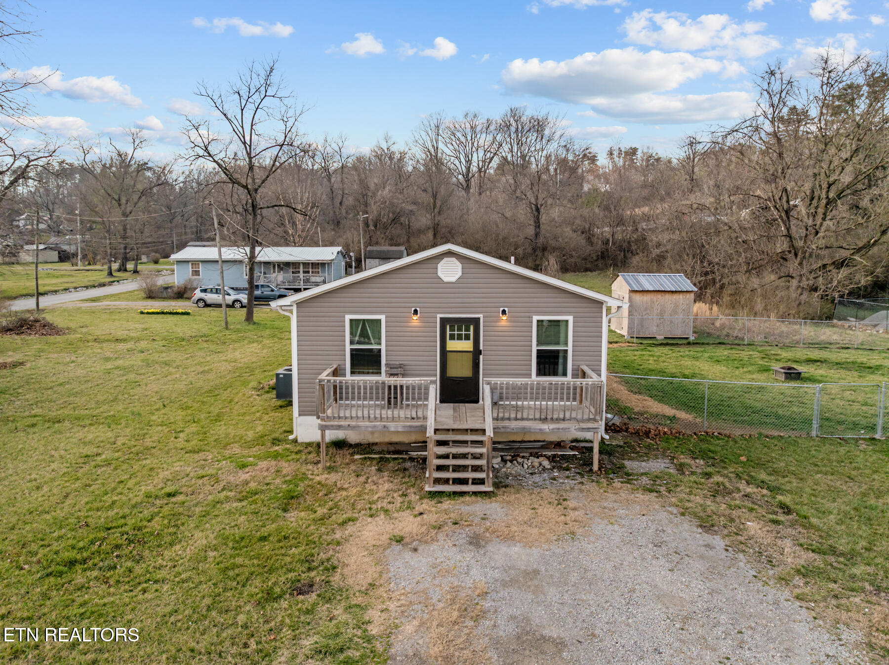 233 Hebbertsburg Road Crab Orchard TN 37723